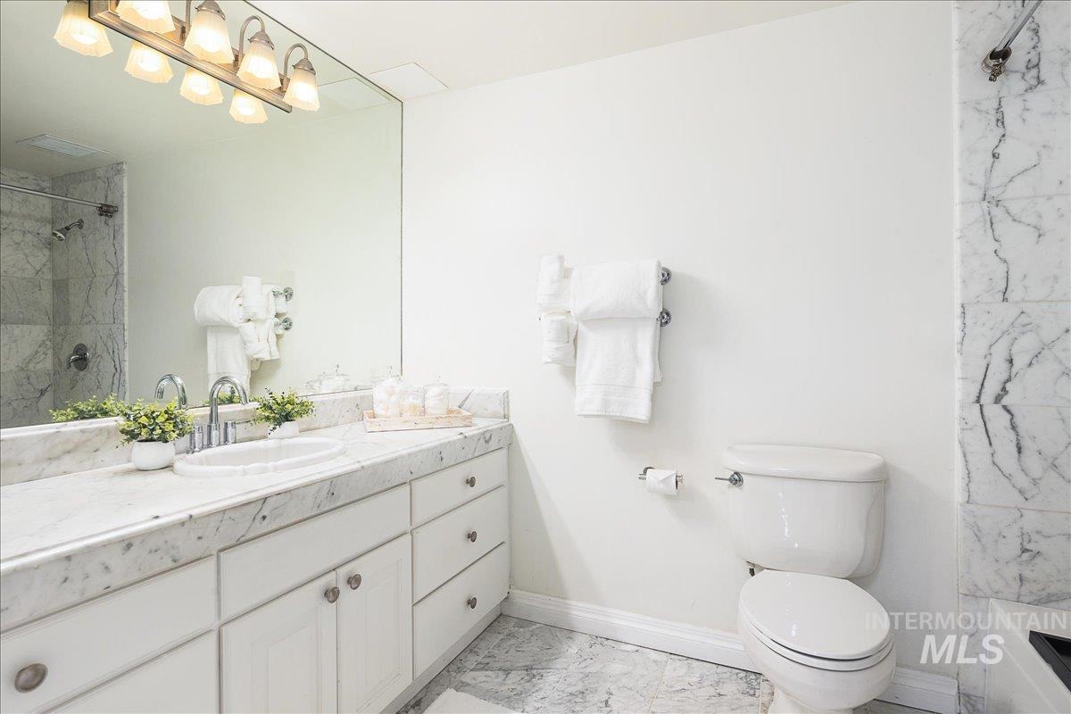 200 N 3rd, Boise, Idaho 83702, 2 Bedrooms, 1 Bathroom, Residential For Sale, Price $489,900, 98962345