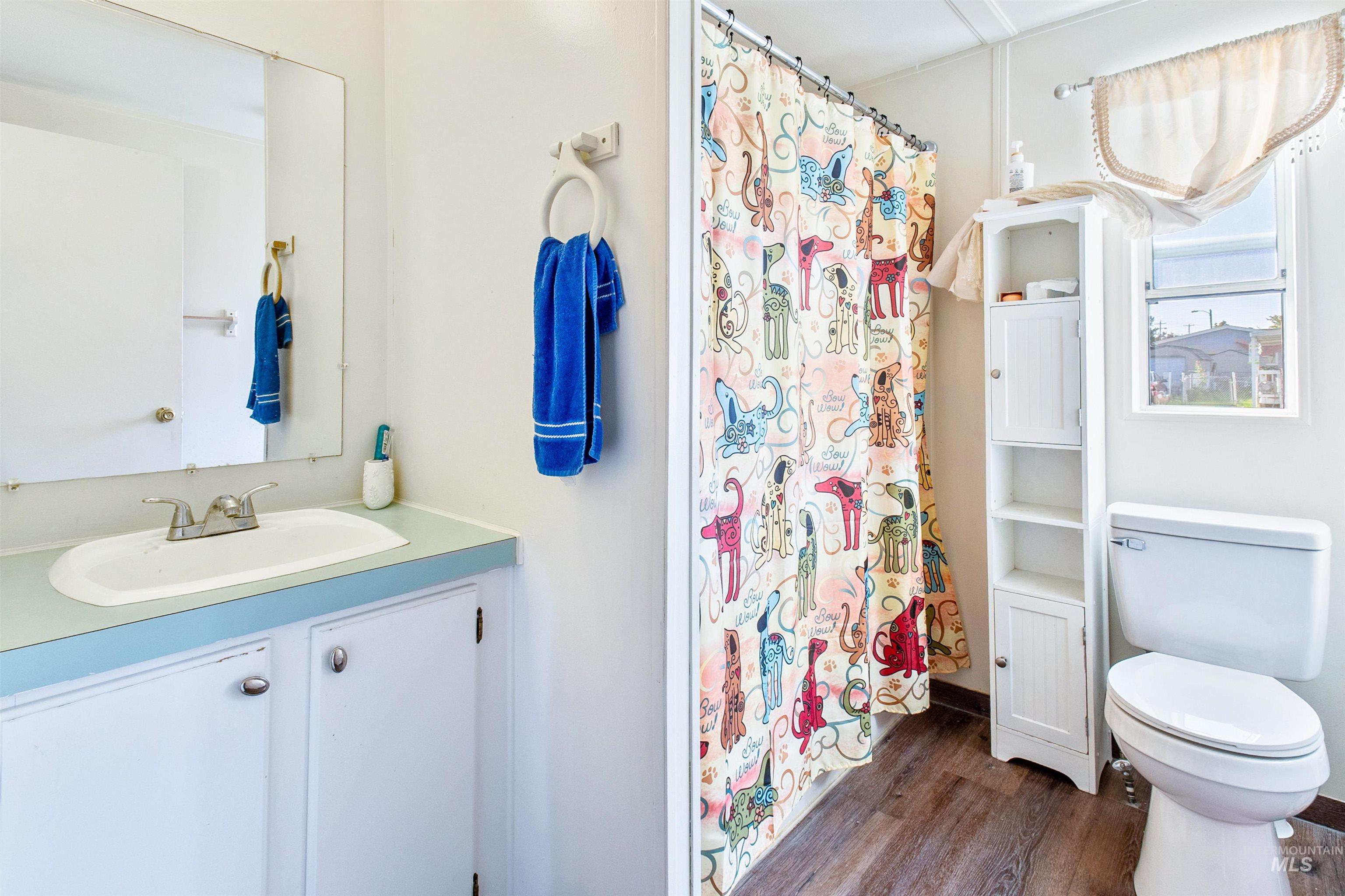 524 W Mesquite St, Boise, Idaho 83713, 3 Bedrooms, 2 Bathrooms, Residential For Sale, Price $104,950,MLS 98962349