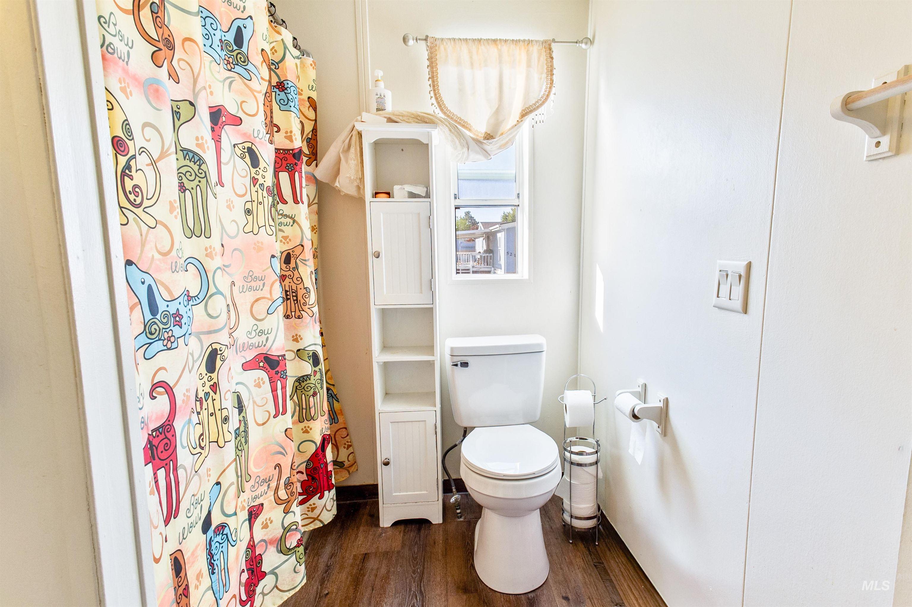 524 W Mesquite St, Boise, Idaho 83713, 3 Bedrooms, 2 Bathrooms, Residential For Sale, Price $104,950,MLS 98962349