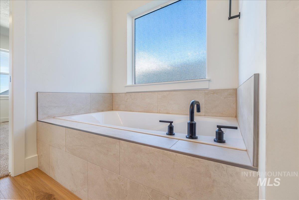 775 Pinehurst St., Payette, Idaho 83661, 3 Bedrooms, 2 Bathrooms, Residential For Sale, Price $439,900, 98962351