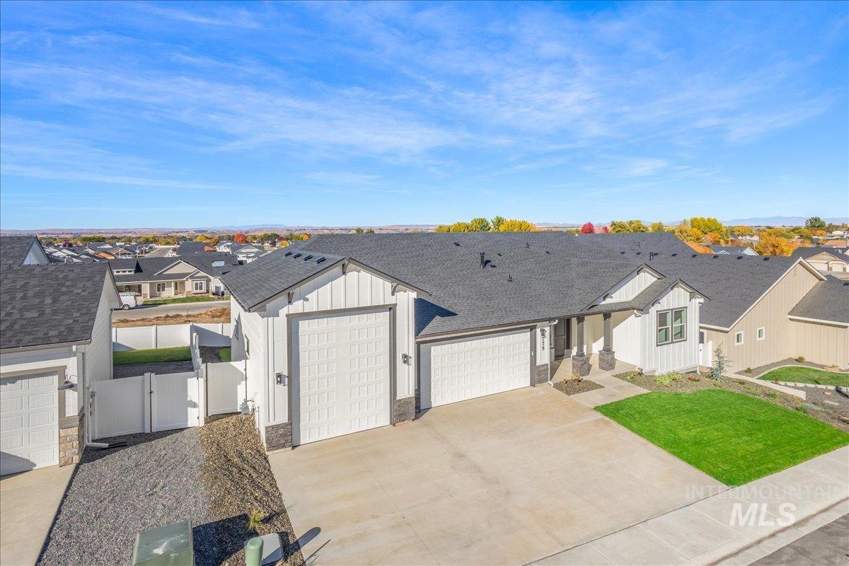 775 Pinehurst St., Payette, Idaho 83661, 3 Bedrooms, 2 Bathrooms, Residential For Sale, Price $459,900,MLS 98962351