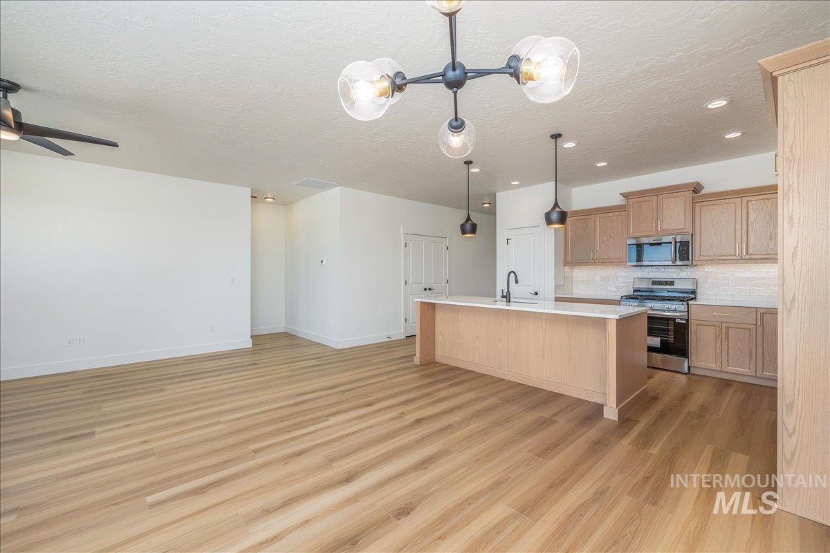 775 Pinehurst St., Payette, Idaho 83661, 3 Bedrooms, 2 Bathrooms, Residential For Sale, Price $439,900, 98962351