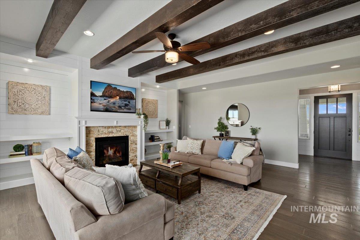 1650 Stone Gate Dr, Twin Falls, Idaho 83301-5892, 4 Bedrooms, 4 Bathrooms, Residential For Sale, Price $1,199,000, 98962354