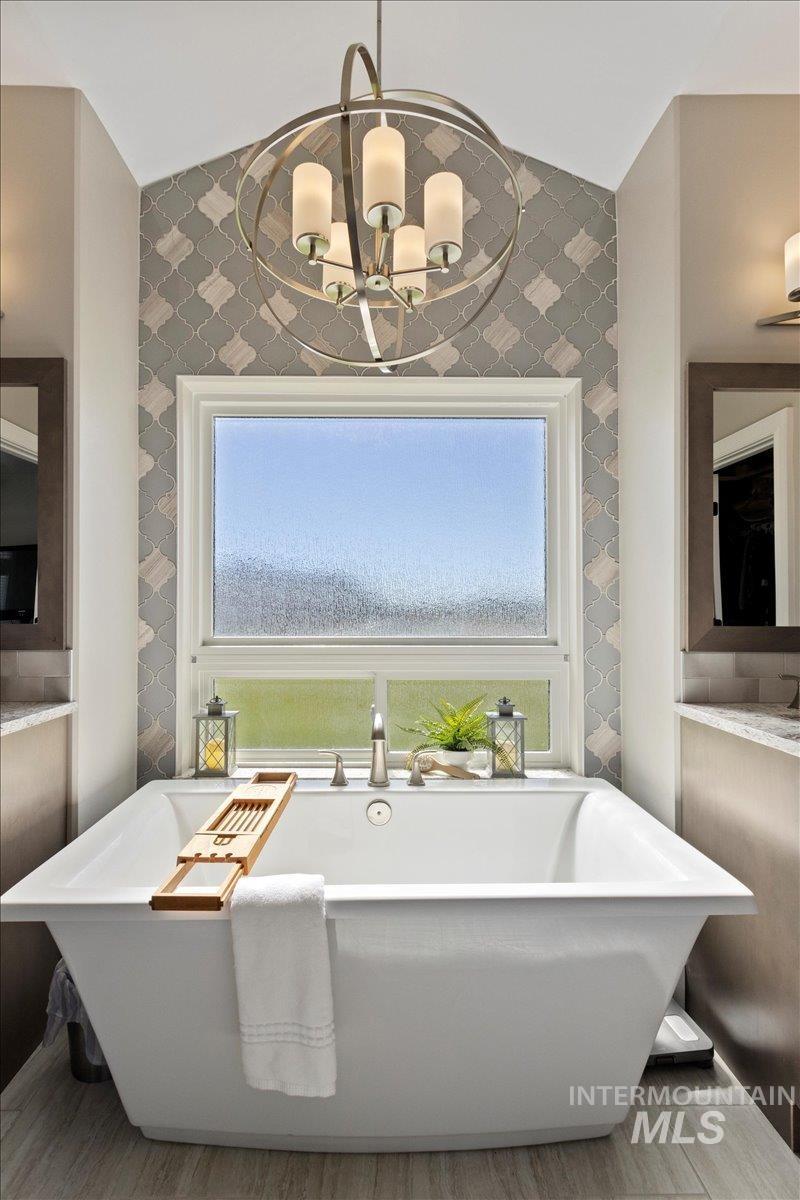 1650 Stone Gate Dr, Twin Falls, Idaho 83301-5892, 4 Bedrooms, 4 Bathrooms, Residential For Sale, Price $1,199,000, 98962354