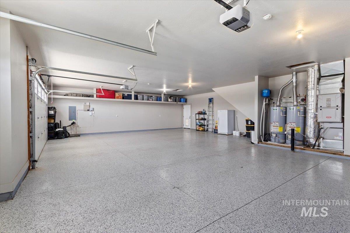 1650 Stone Gate Dr, Twin Falls, Idaho 83301-5892, 4 Bedrooms, 4 Bathrooms, Residential For Sale, Price $1,199,000, 98962354