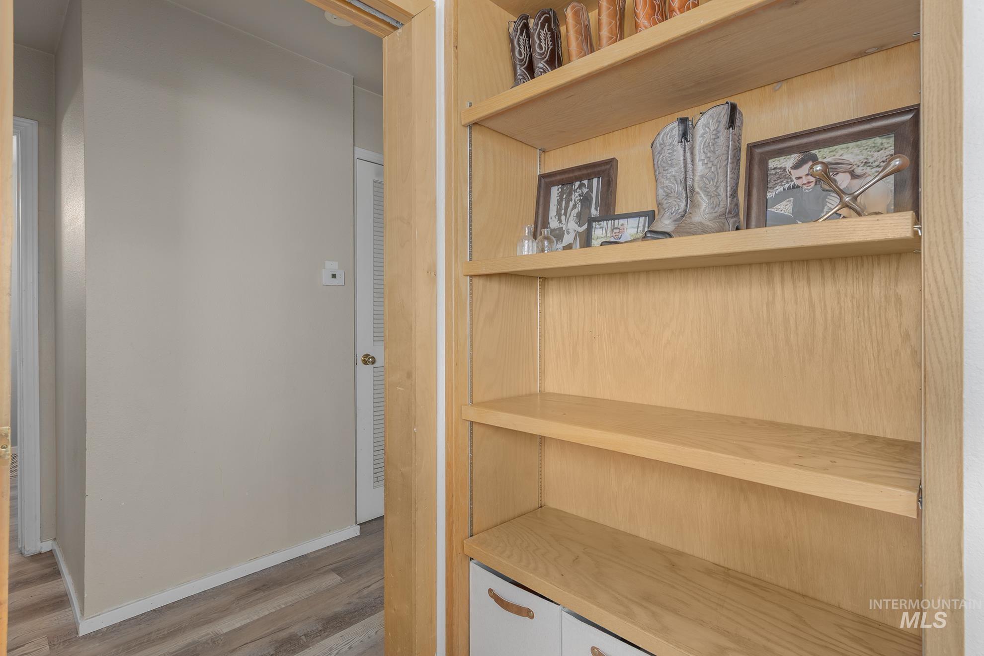 1534 NE 10th Ave., Payette, Idaho 83661, 2 Bedrooms, 7 Rooms, Business/Commercial For Sale, Price $359,000, 98962394