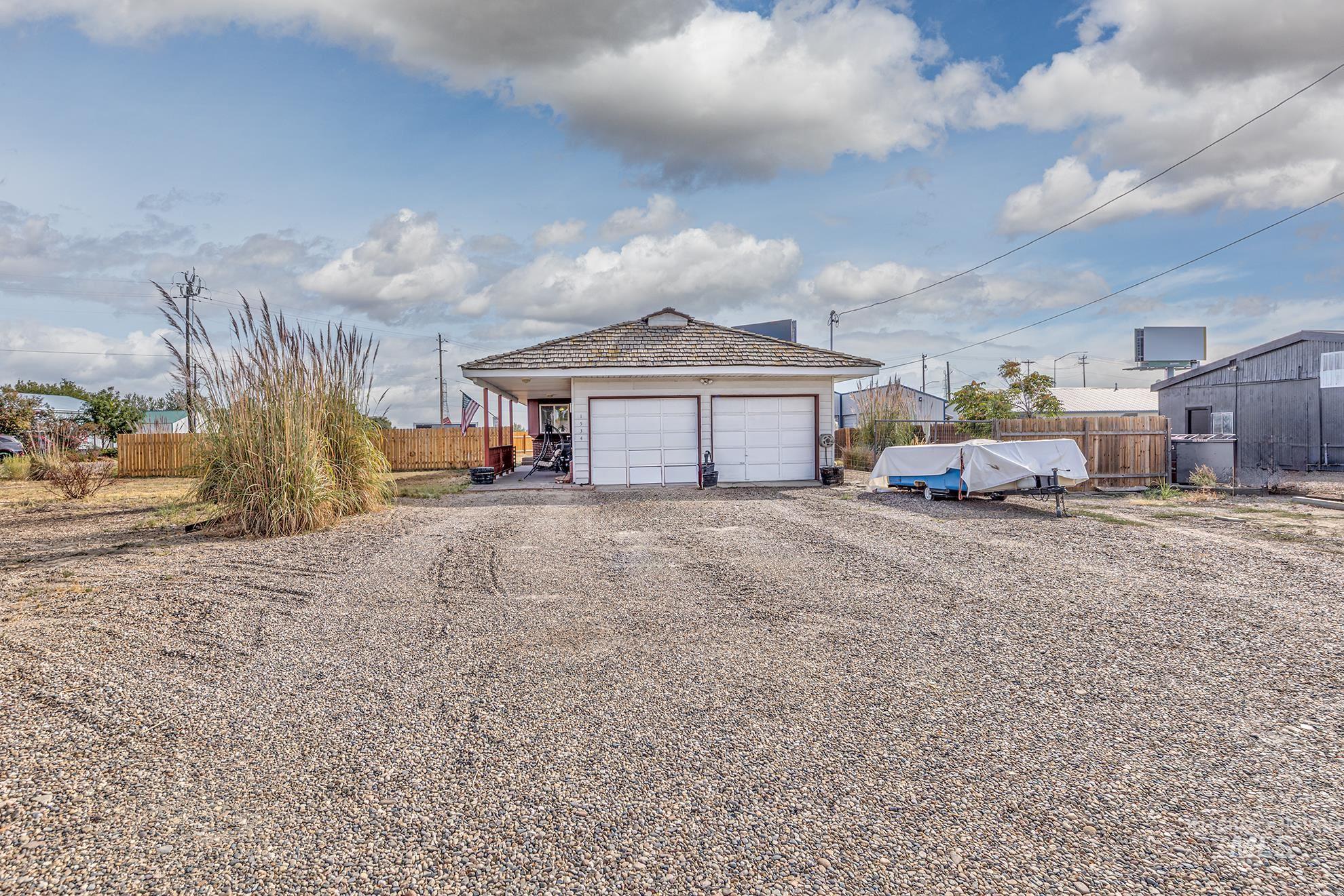 1534 NE 10th Ave., Payette, Idaho 83661, 2 Bedrooms, 7 Rooms, Business/Commercial For Sale, Price $359,000, 98962394