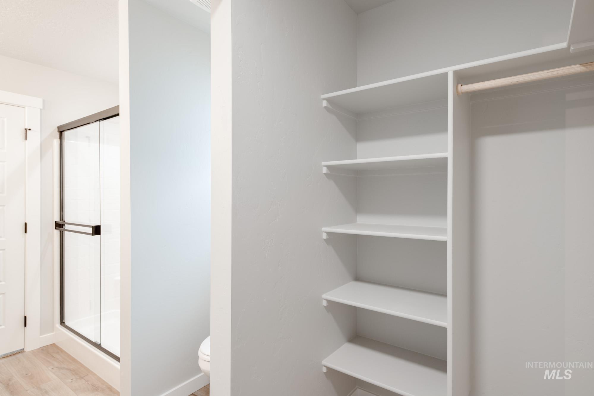 6256 W Karpathos St, Meridian, Idaho 83646, 3 Bedrooms, 2 Bathrooms, Residential For Sale, Price $422,990,MLS 98962397