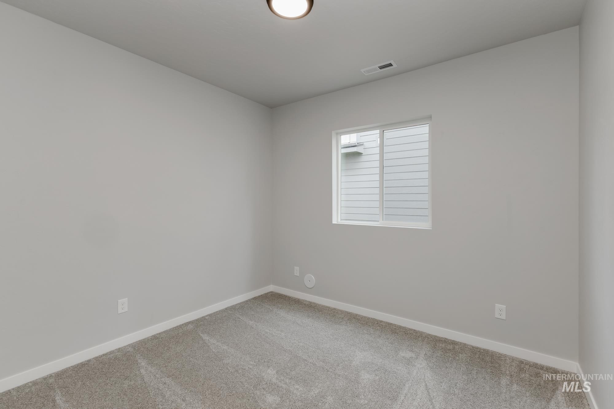 898 N Mirror Creek Way, Meridian, Idaho 83642, 4 Bedrooms, 2.5 Bathrooms, Residential For Sale, Price $474,990,MLS 98962402