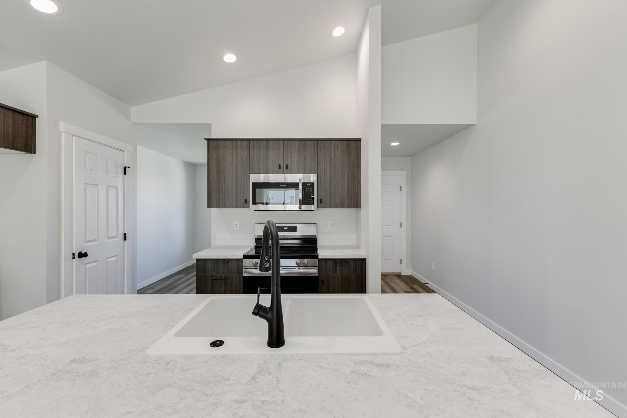 18374 N Trumpet Lily Ave, Nampa, Idaho 83687, 3 Bedrooms, 2 Bathrooms, Residential For Sale, Price $389,990,MLS 98962404