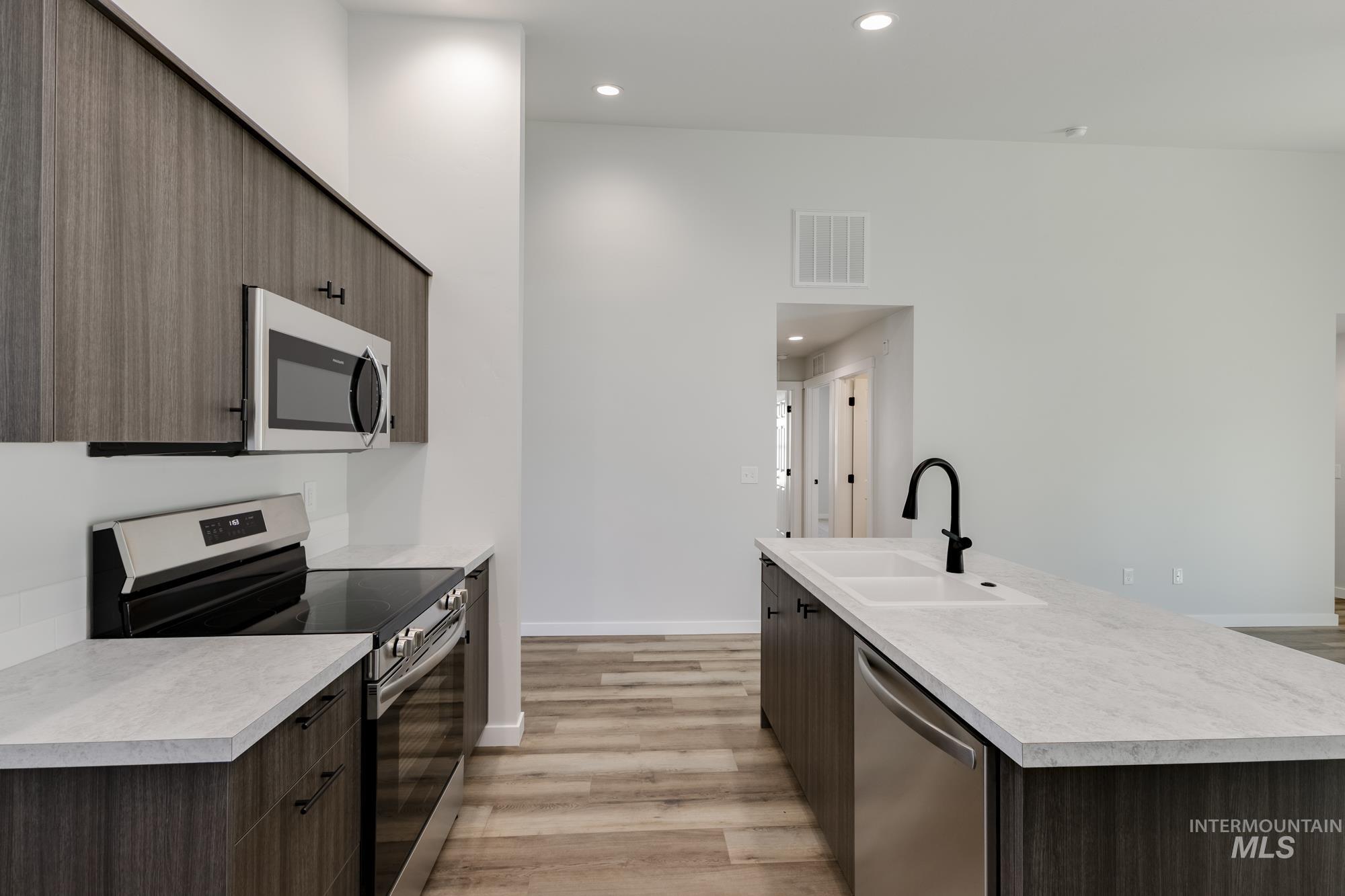 18374 N Trumpet Lily Ave, Nampa, Idaho 83687, 3 Bedrooms, 2 Bathrooms, Residential For Sale, Price $389,990,MLS 98962404