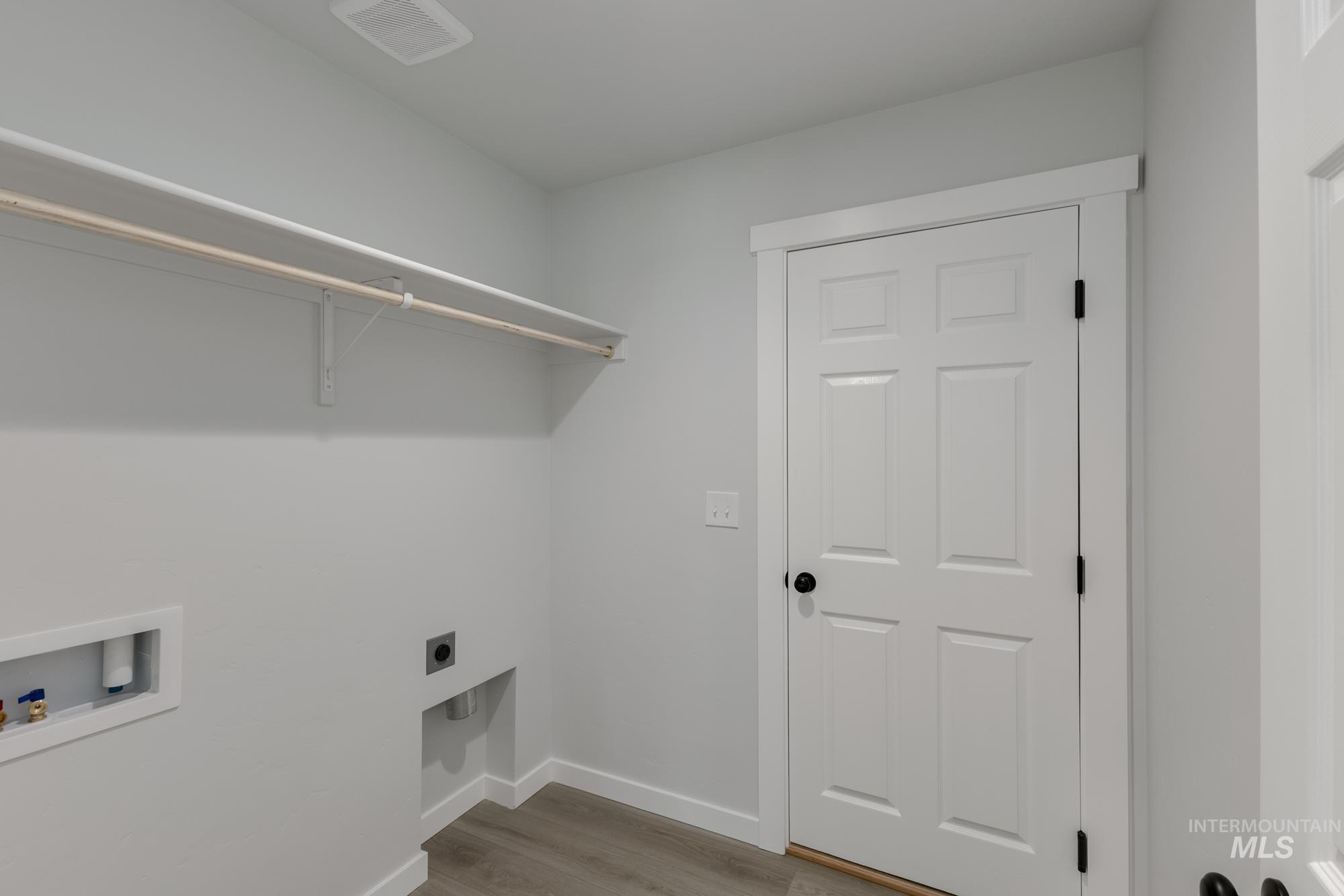 18360 N Trumpet Lily Ave, Nampa, Idaho 83687, 3 Bedrooms, 2 Bathrooms, Residential For Sale, Price $414,990,MLS 98962405