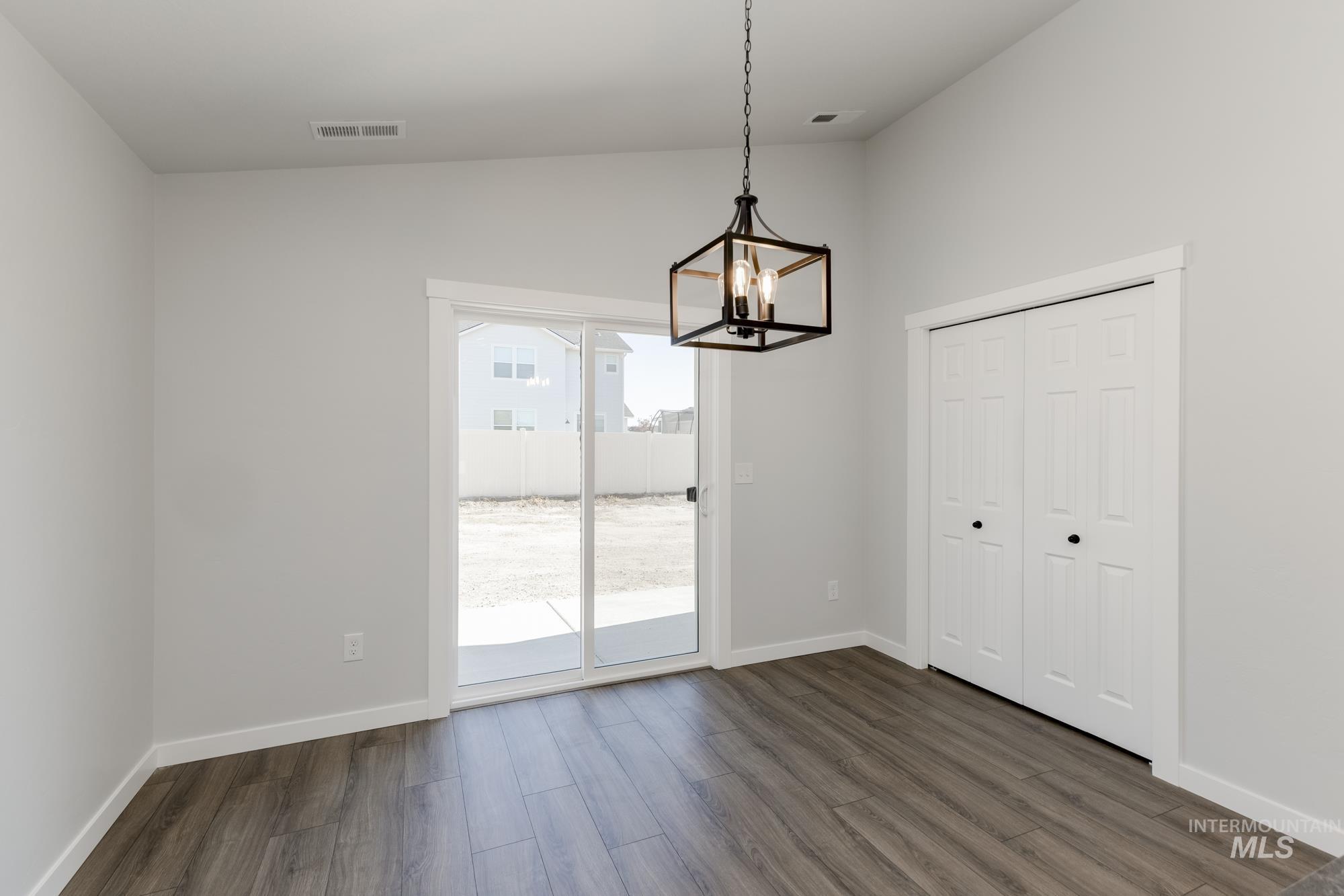 18332 N Trumpet Lily Ave, Nampa, Idaho 83687, 3 Bedrooms, 2 Bathrooms, Residential For Sale, Price $374,990,MLS 98962407