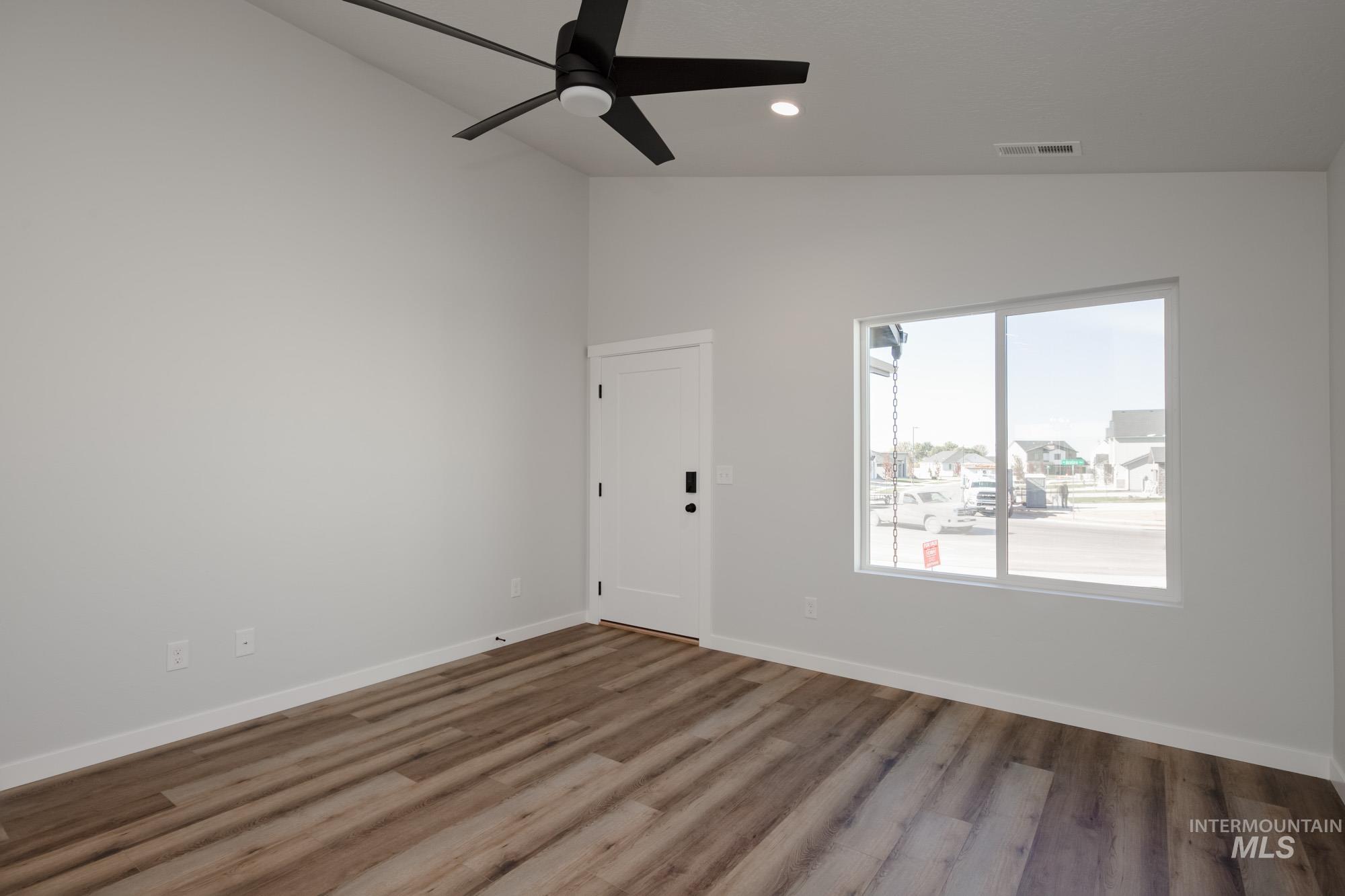 18138 N Azalea Ave, Nampa, Idaho 83687, 3 Bedrooms, 2 Bathrooms, Residential For Sale, Price $371,990,MLS 98962409