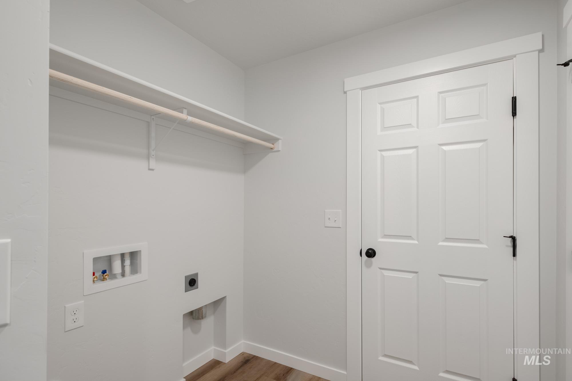 18138 N Azalea Ave, Nampa, Idaho 83687, 3 Bedrooms, 2 Bathrooms, Residential For Sale, Price $371,990,MLS 98962409