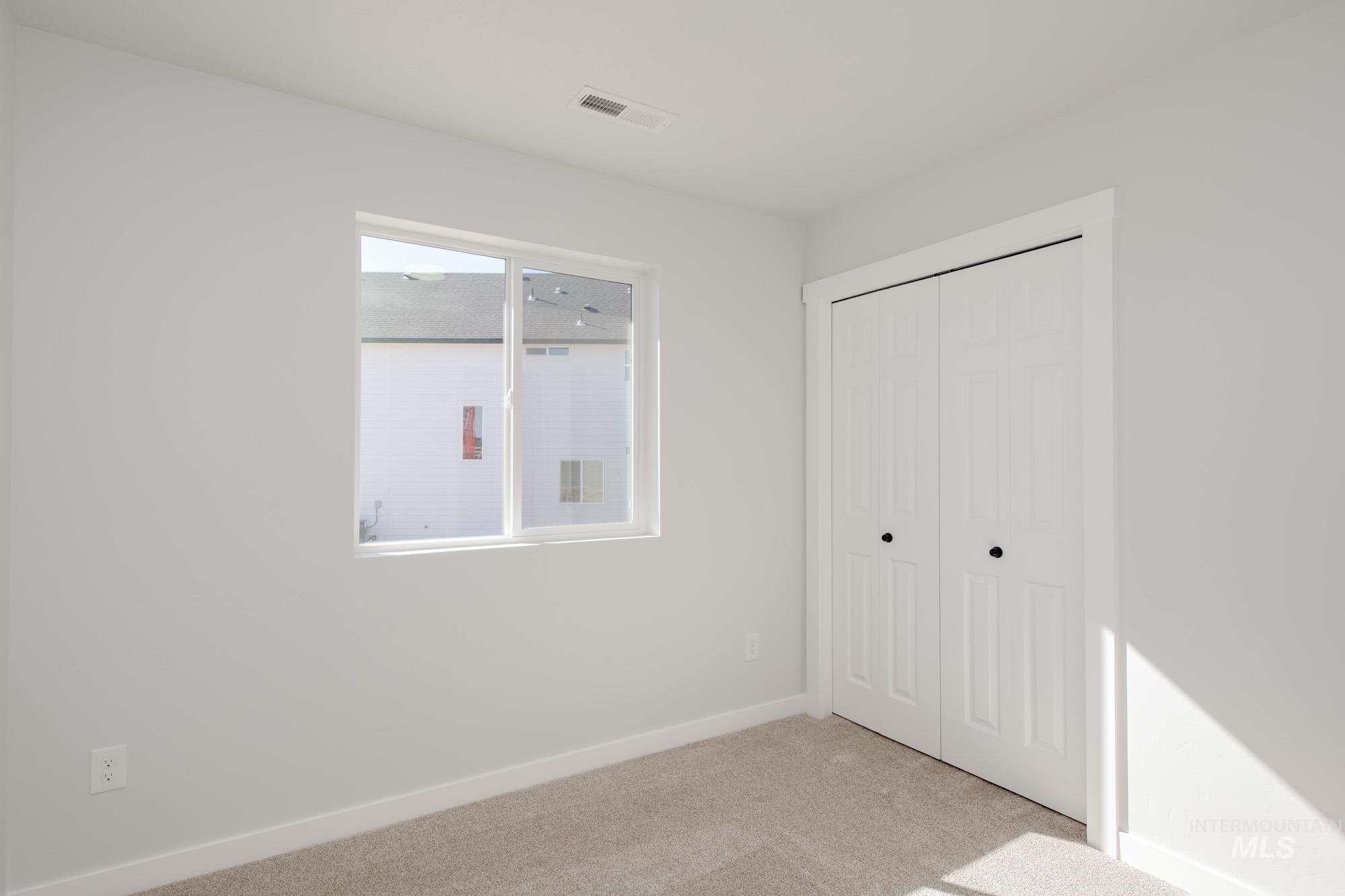 18138 N Azalea Ave, Nampa, Idaho 83687, 3 Bedrooms, 2 Bathrooms, Residential For Sale, Price $371,990,MLS 98962409