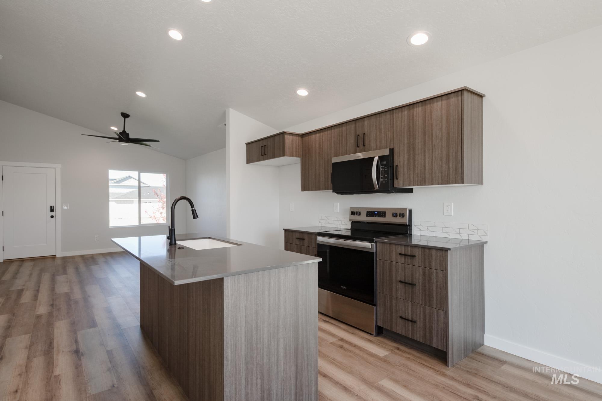 18138 N Azalea Ave, Nampa, Idaho 83687, 3 Bedrooms, 2 Bathrooms, Residential For Sale, Price $371,990,MLS 98962409