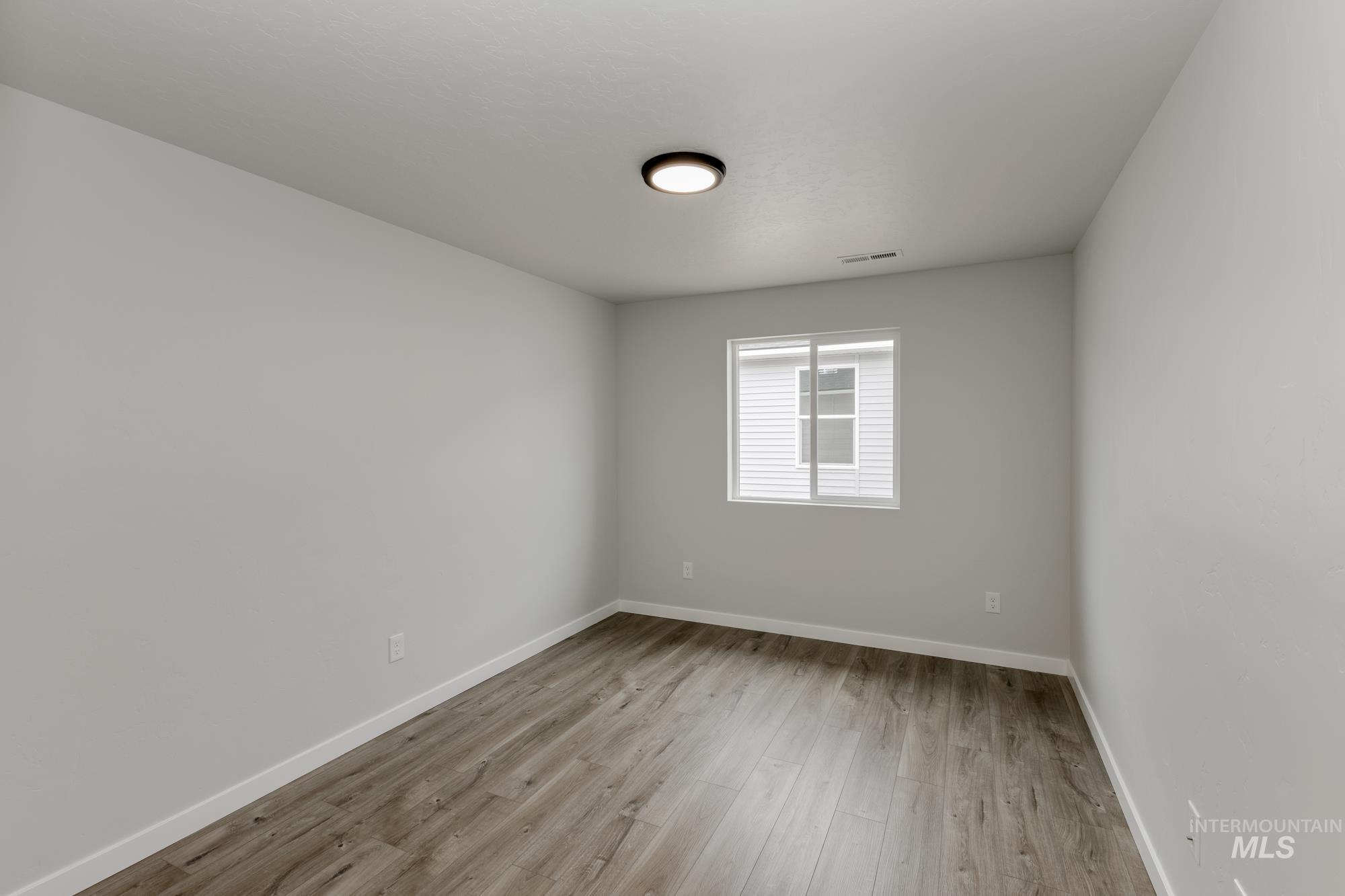 3040 N Arroyo Vista Way, Kuna, Idaho 83634, 3 Bedrooms, 2 Bathrooms, Residential For Sale, Price $409,990,MLS 98962412