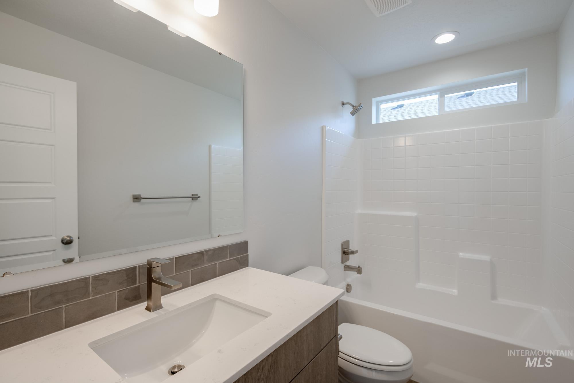 4198 E Hillsong St, Meridian, Idaho 83709, 3 Bedrooms, 2.5 Bathrooms, Residential For Sale, Price $435,990,MLS 98962417