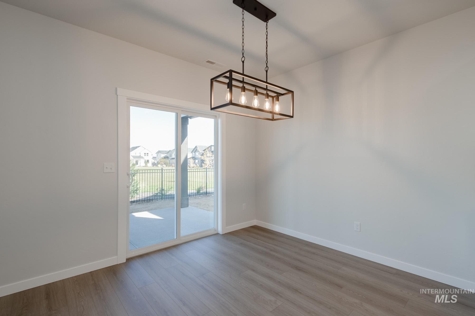 4198 E Hillsong St, Meridian, Idaho 83709, 3 Bedrooms, 2.5 Bathrooms, Residential For Sale, Price $435,990,MLS 98962417