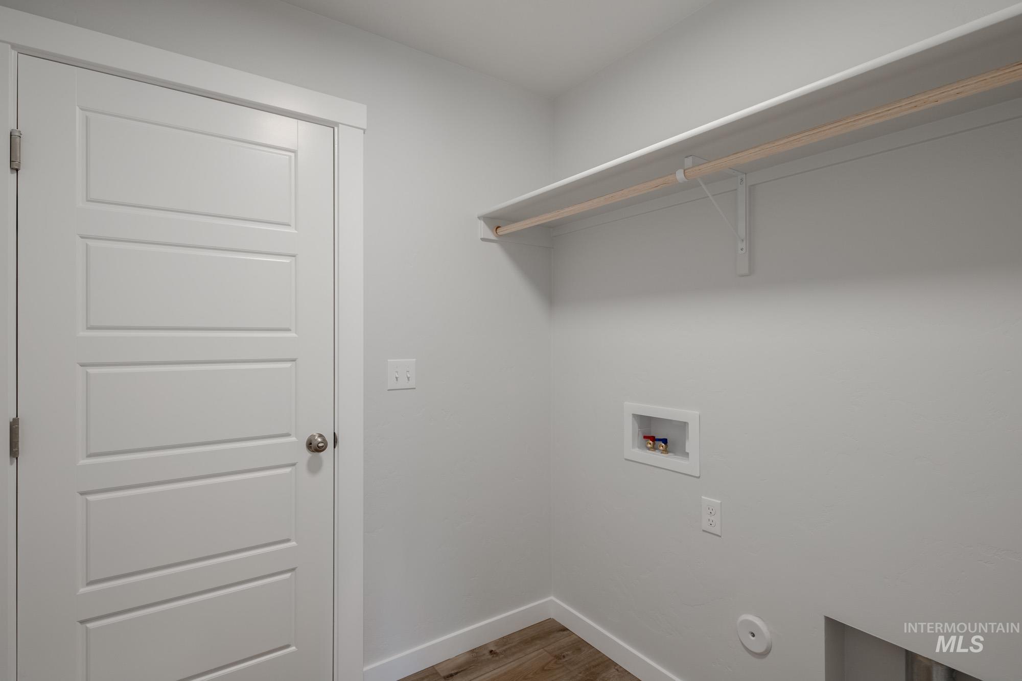 3904 W Maypearl St, Meridian, Idaho 83642, 3 Bedrooms, 2 Bathrooms, Residential For Sale, Price $414,990,MLS 98962425