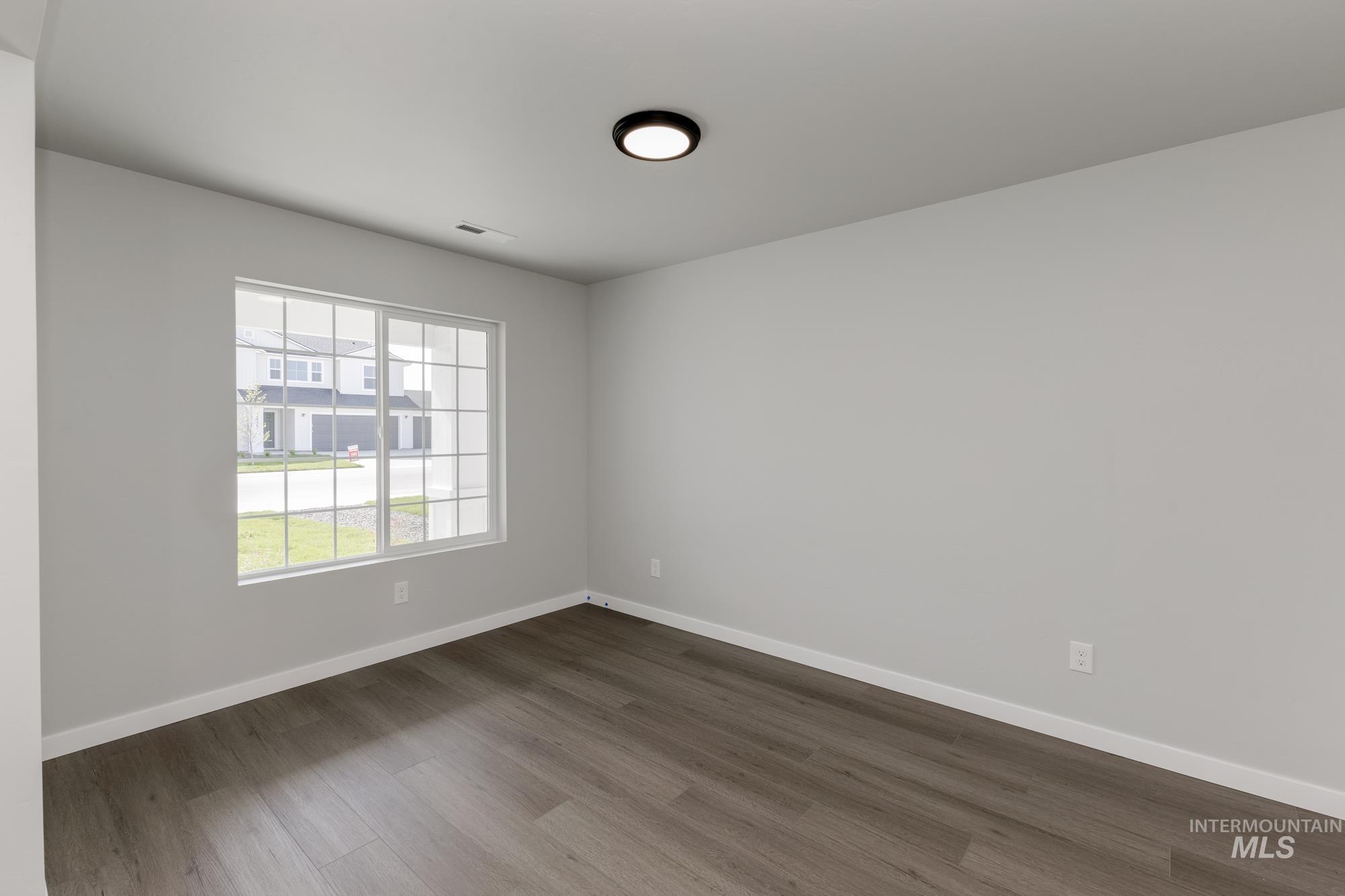 13318 Cut St, Caldwell, Idaho 83607, 4 Bedrooms, 2.5 Bathrooms, Residential For Sale, Price $429,990,MLS 98962429