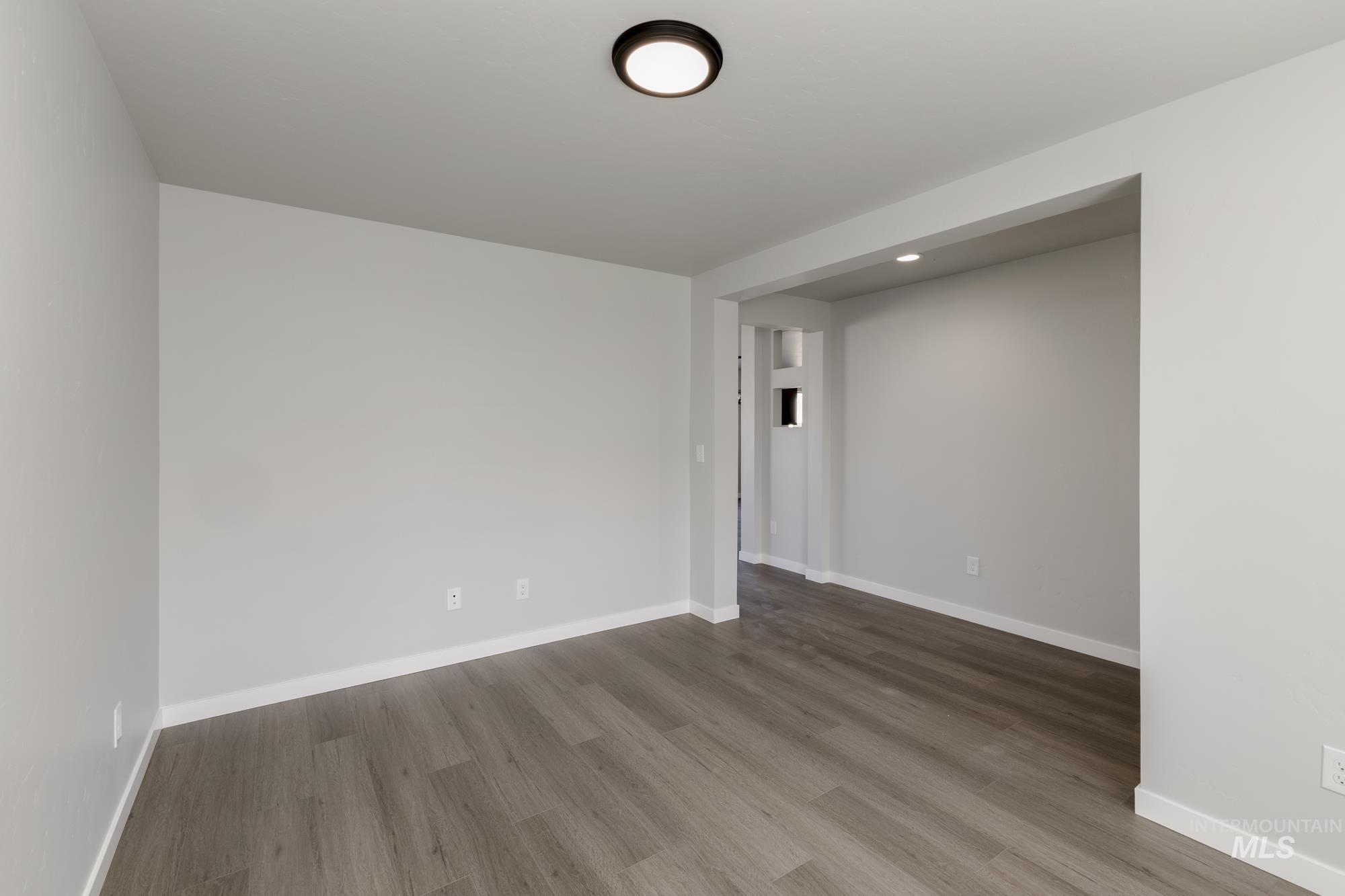 13318 Cut St, Caldwell, Idaho 83607, 4 Bedrooms, 2.5 Bathrooms, Residential For Sale, Price $429,990,MLS 98962429