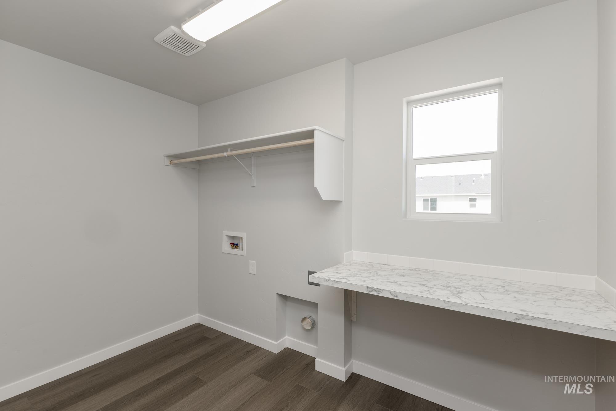 13318 Cut St, Caldwell, Idaho 83607, 4 Bedrooms, 2.5 Bathrooms, Residential For Sale, Price $429,990,MLS 98962429