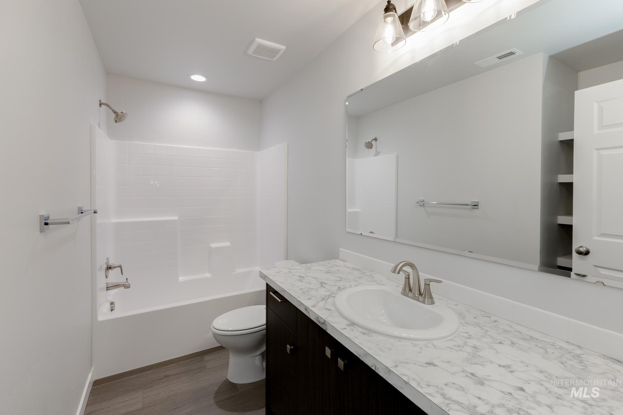 13318 Cut St, Caldwell, Idaho 83607, 4 Bedrooms, 2.5 Bathrooms, Residential For Sale, Price $429,990,MLS 98962429