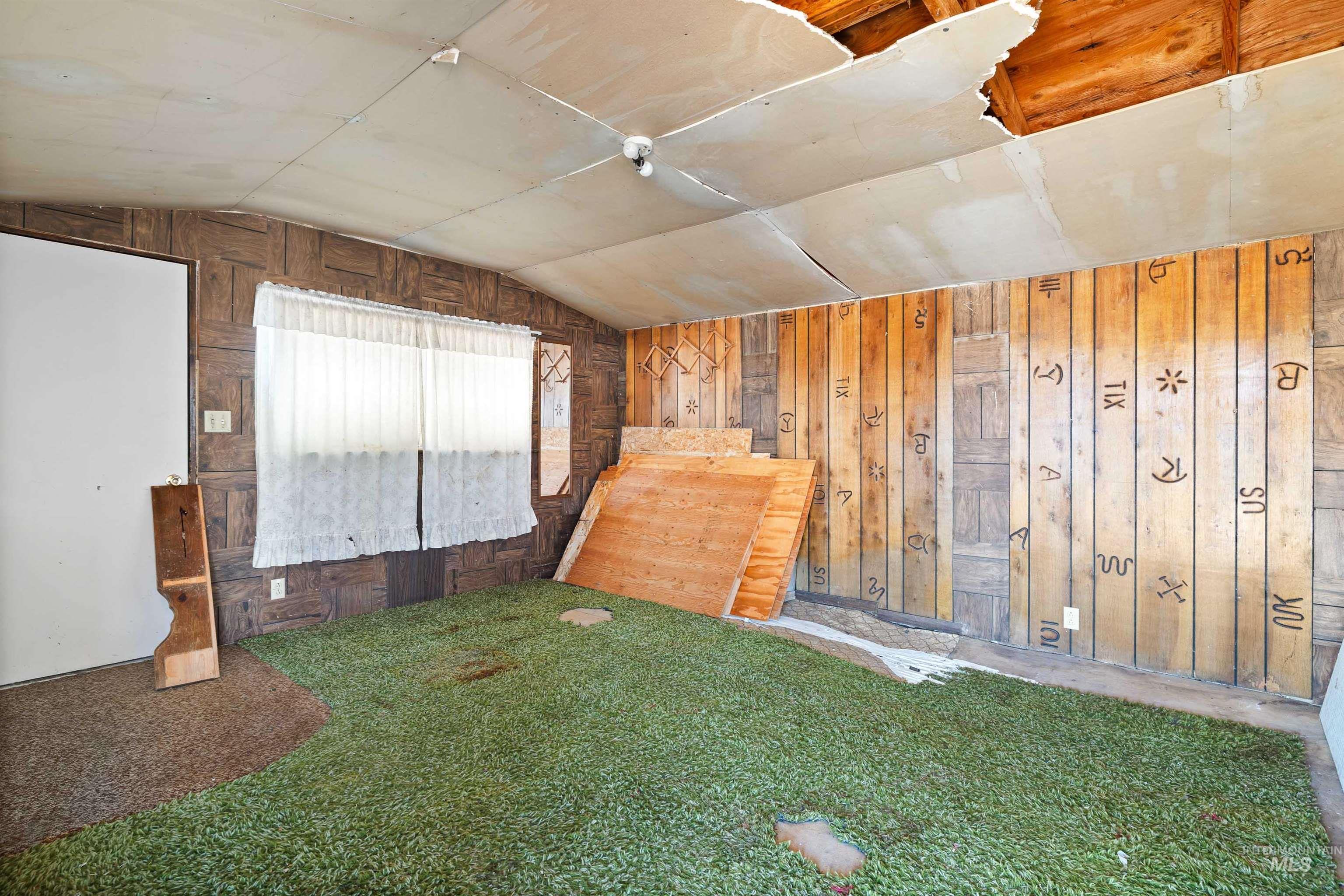 929 Sprague Avenue, Buhl, Idaho 83316, 3 Bedrooms, 2 Bathrooms, Residential For Sale, Price $199,900,MLS 98962438