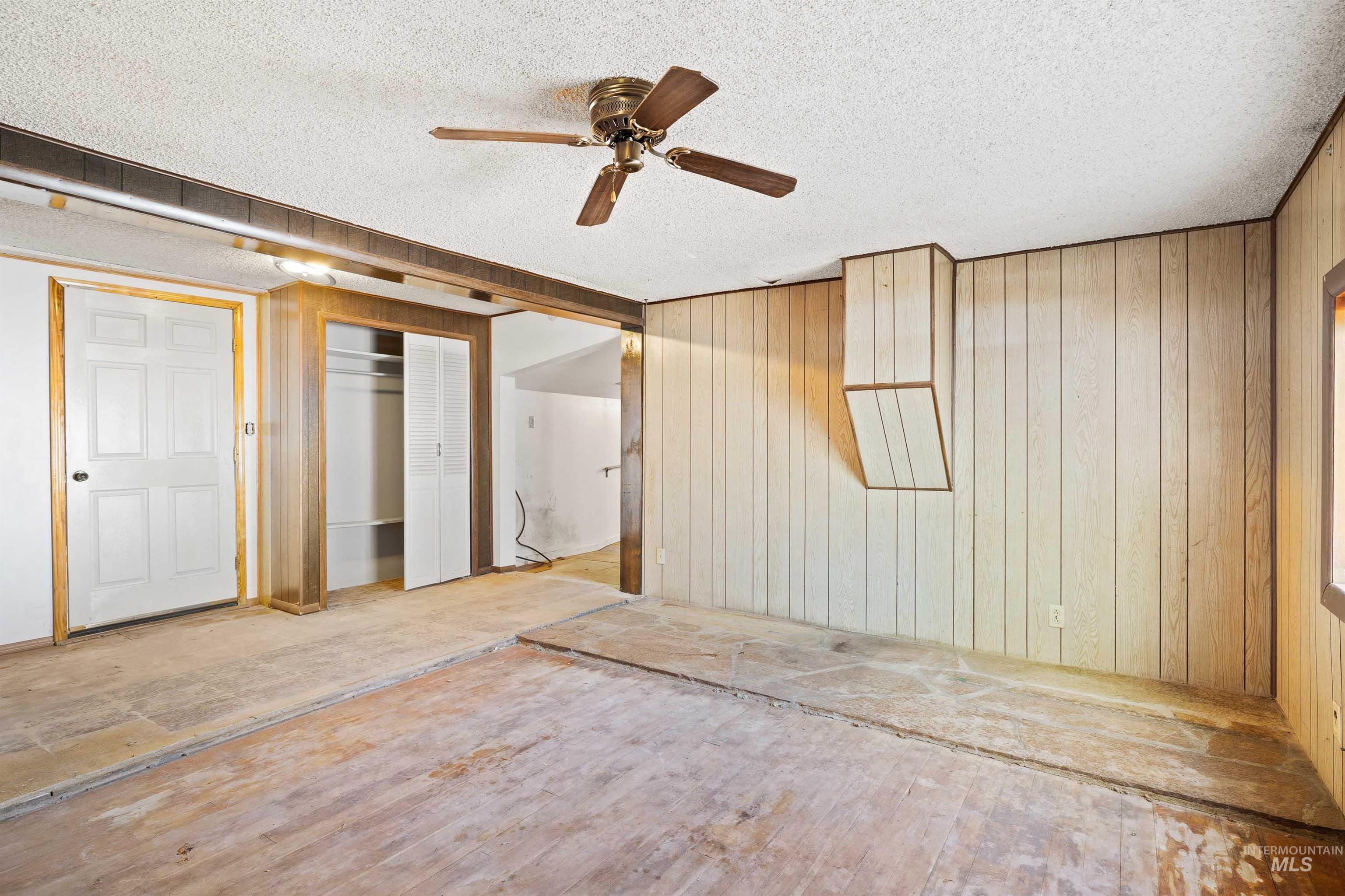 929 Sprague Avenue, Buhl, Idaho 83316, 3 Bedrooms, 2 Bathrooms, Residential For Sale, Price $199,900,MLS 98962438