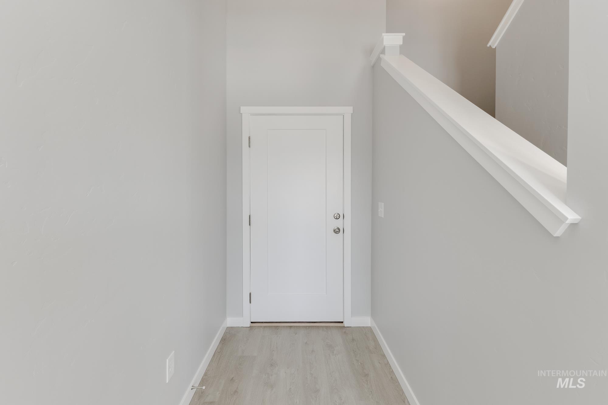 117 Caribou St, Horseshoe Bend, Idaho 83629, 3 Bedrooms, 2.5 Bathrooms, Residential For Sale, Price $317,990,MLS 98962443