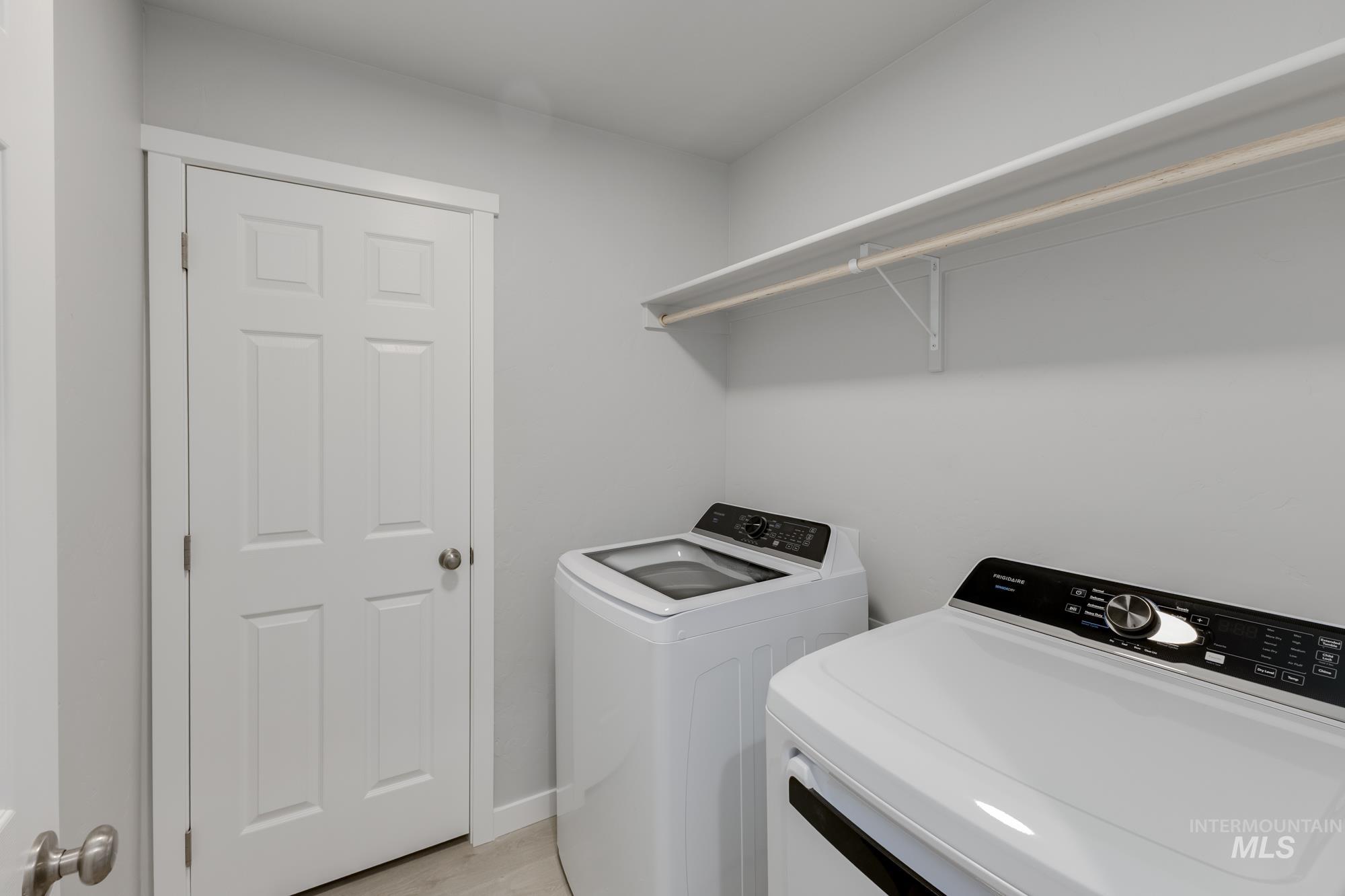 117 Caribou St, Horseshoe Bend, Idaho 83629, 3 Bedrooms, 2.5 Bathrooms, Residential For Sale, Price $317,990,MLS 98962443