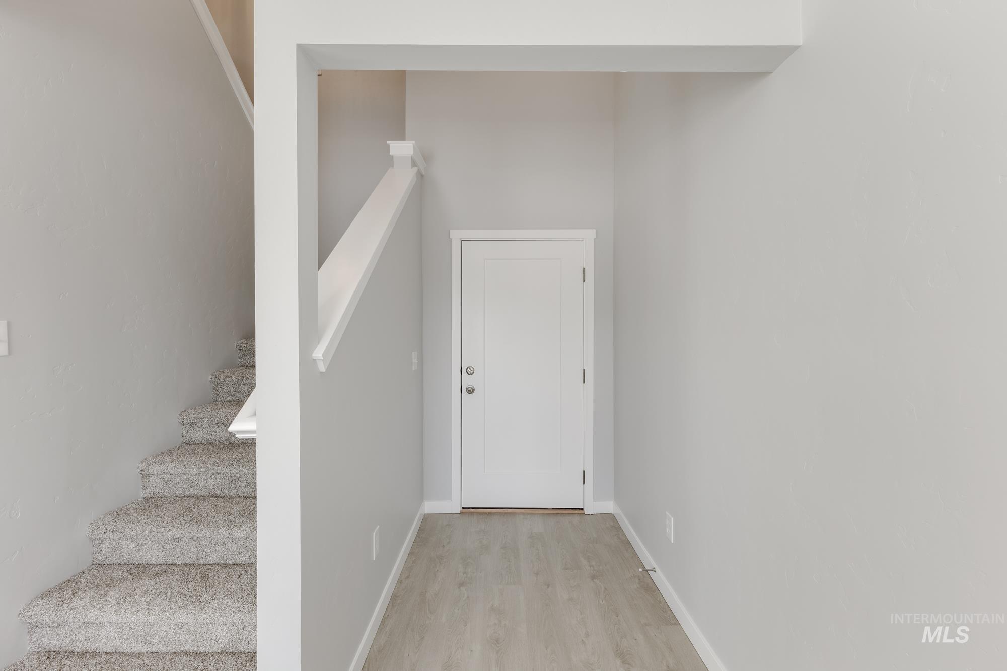 119 Caribou St, Horseshoe Bend, Idaho 83629, 3 Bedrooms, 2.5 Bathrooms, Residential For Sale, Price $317,990,MLS 98962444