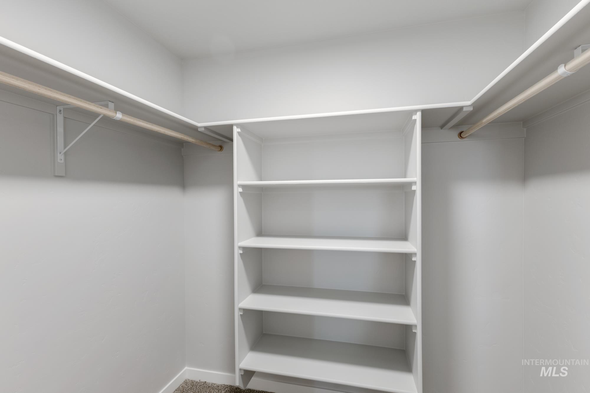 119 Caribou St, Horseshoe Bend, Idaho 83629, 3 Bedrooms, 2.5 Bathrooms, Residential For Sale, Price $317,990,MLS 98962444