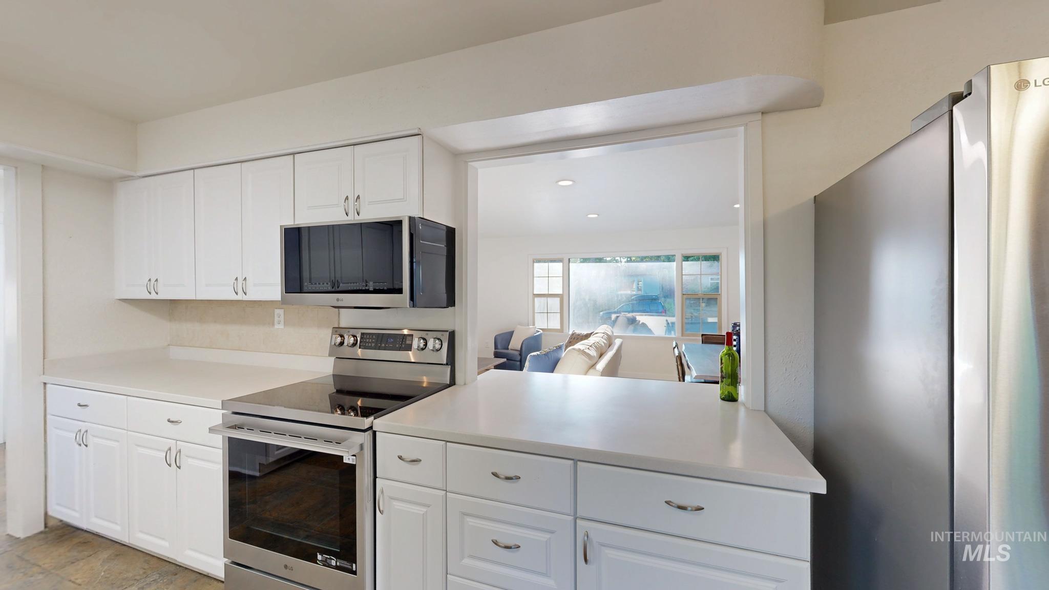 204 N Blaine, Moscow, Idaho 83843, 5 Bedrooms, 3 Bathrooms, Residential For Sale, Price $590,000,MLS 98962451