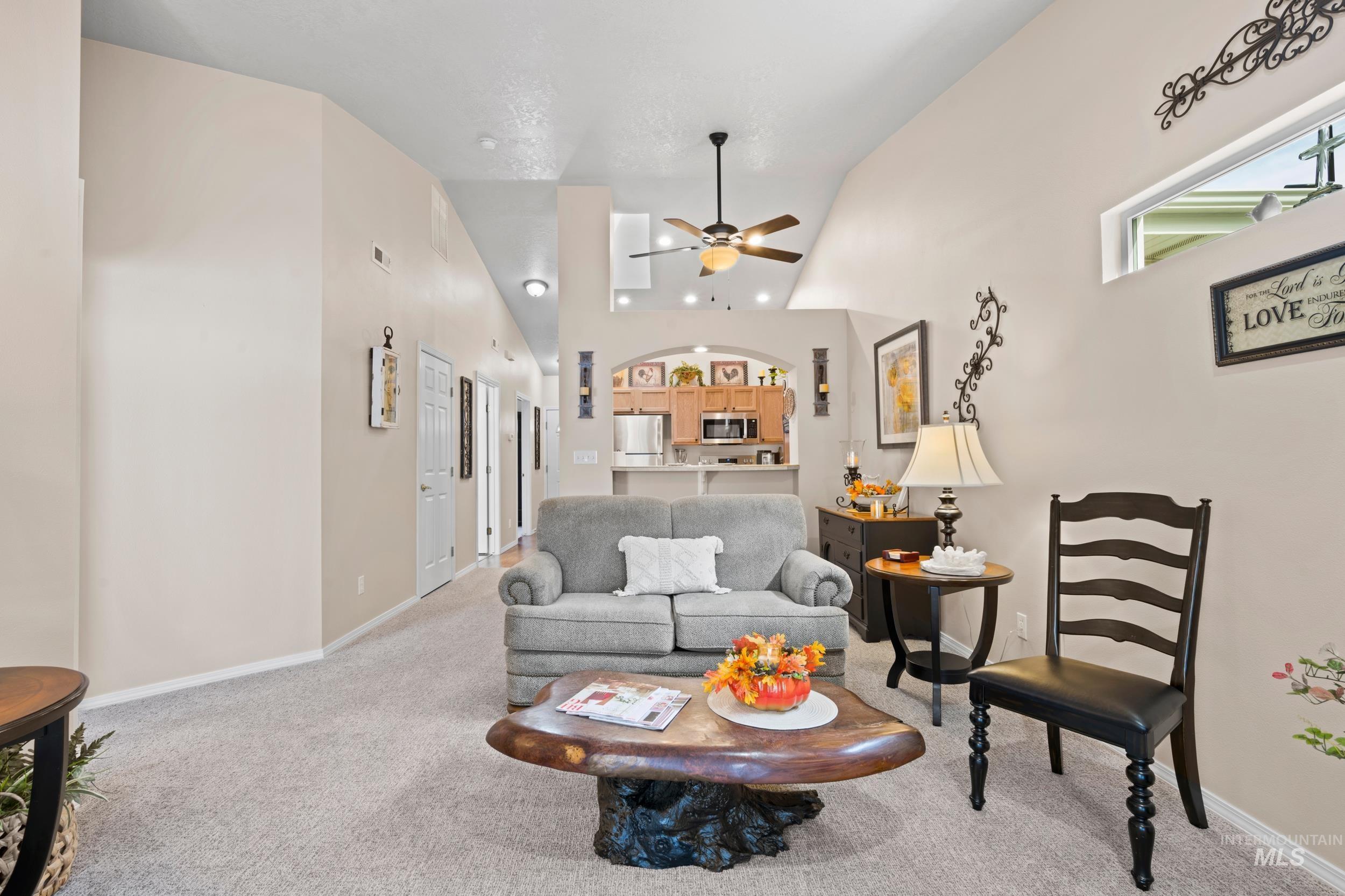 105 E Waterbury Ln, Meridian, Idaho 83646, 2 Bedrooms, 2 Bathrooms, Residential For Sale, Price $309,990,MLS 98962472