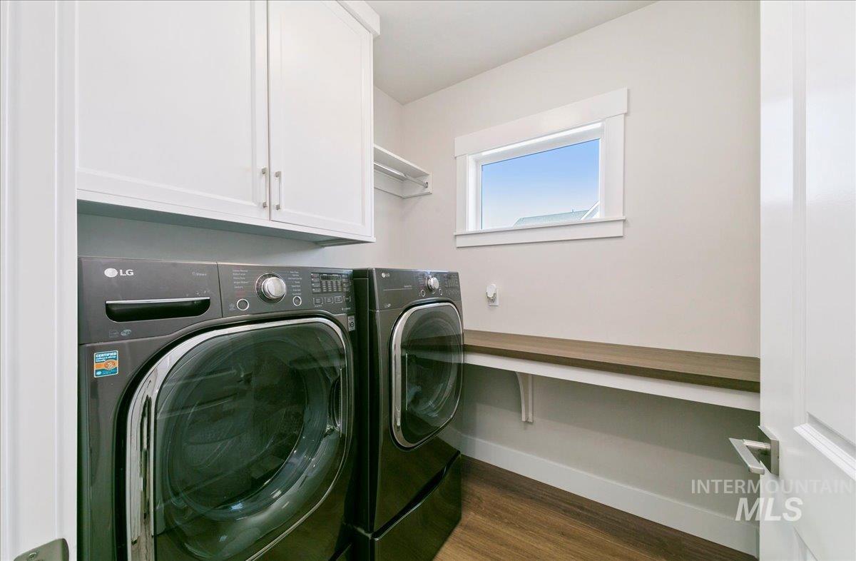 4603 S Hennessy Ave, Meridian, Idaho 83642-1020, 3 Bedrooms, 2 Bathrooms, Residential For Sale, Price $597,900,MLS 98962478