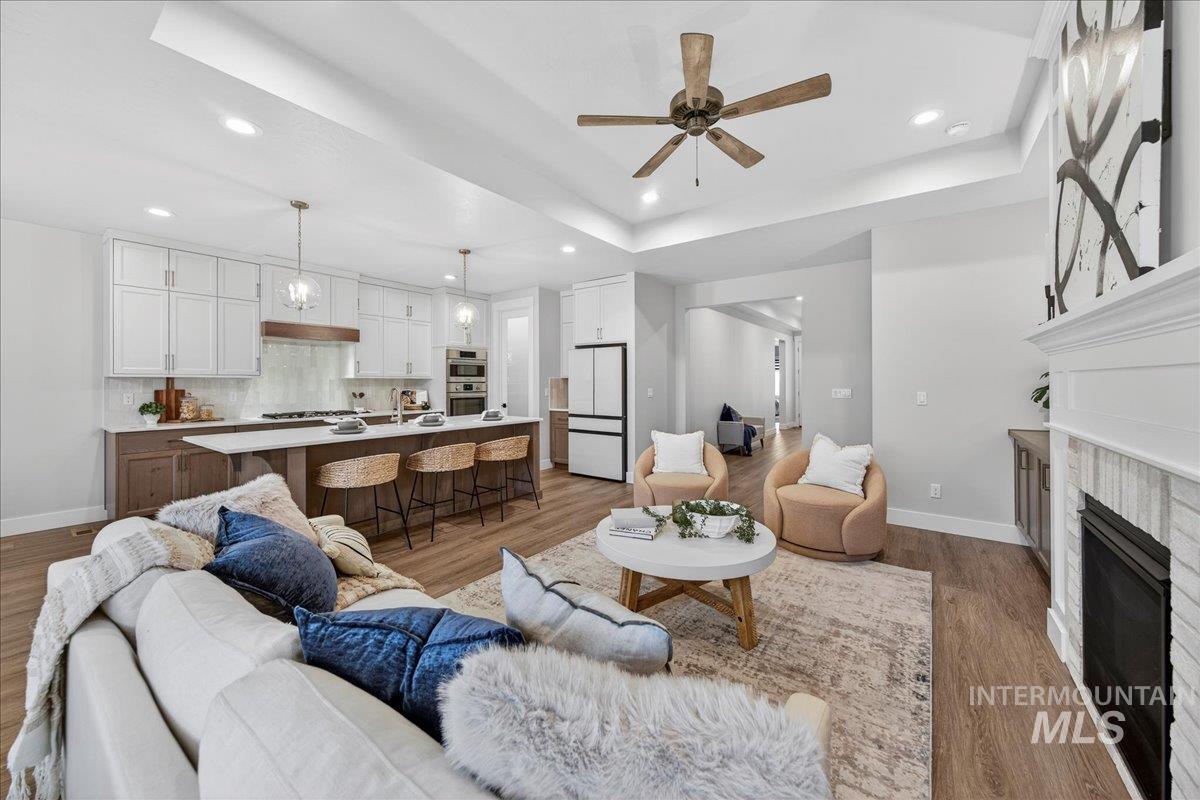 4603 S Hennessy Ave, Meridian, Idaho 83642-1020, 3 Bedrooms, 2 Bathrooms, Residential For Sale, Price $597,900,MLS 98962478