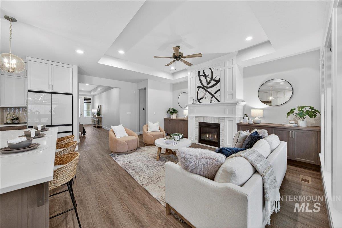 4603 S Hennessy Ave, Meridian, Idaho 83642-1020, 3 Bedrooms, 2 Bathrooms, Residential For Sale, Price $597,900,MLS 98962478