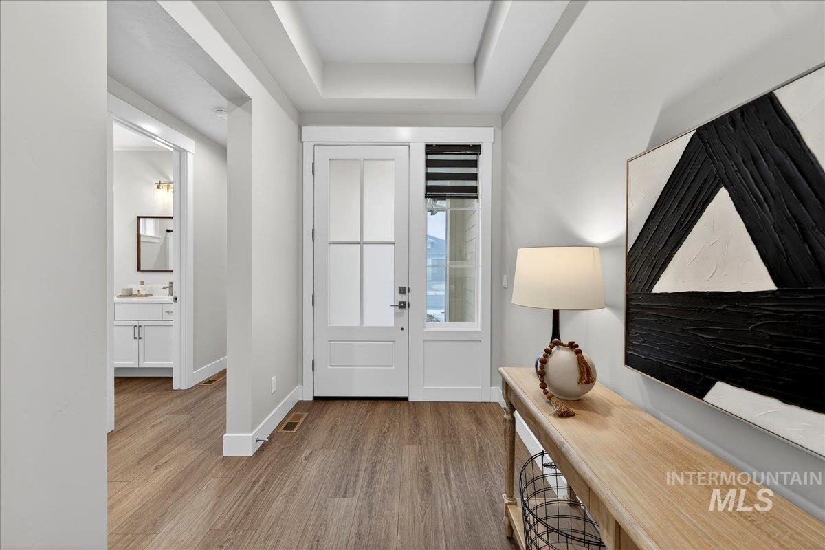 4603 S Hennessy Ave, Meridian, Idaho 83642-1020, 3 Bedrooms, 2 Bathrooms, Residential For Sale, Price $597,900,MLS 98962478