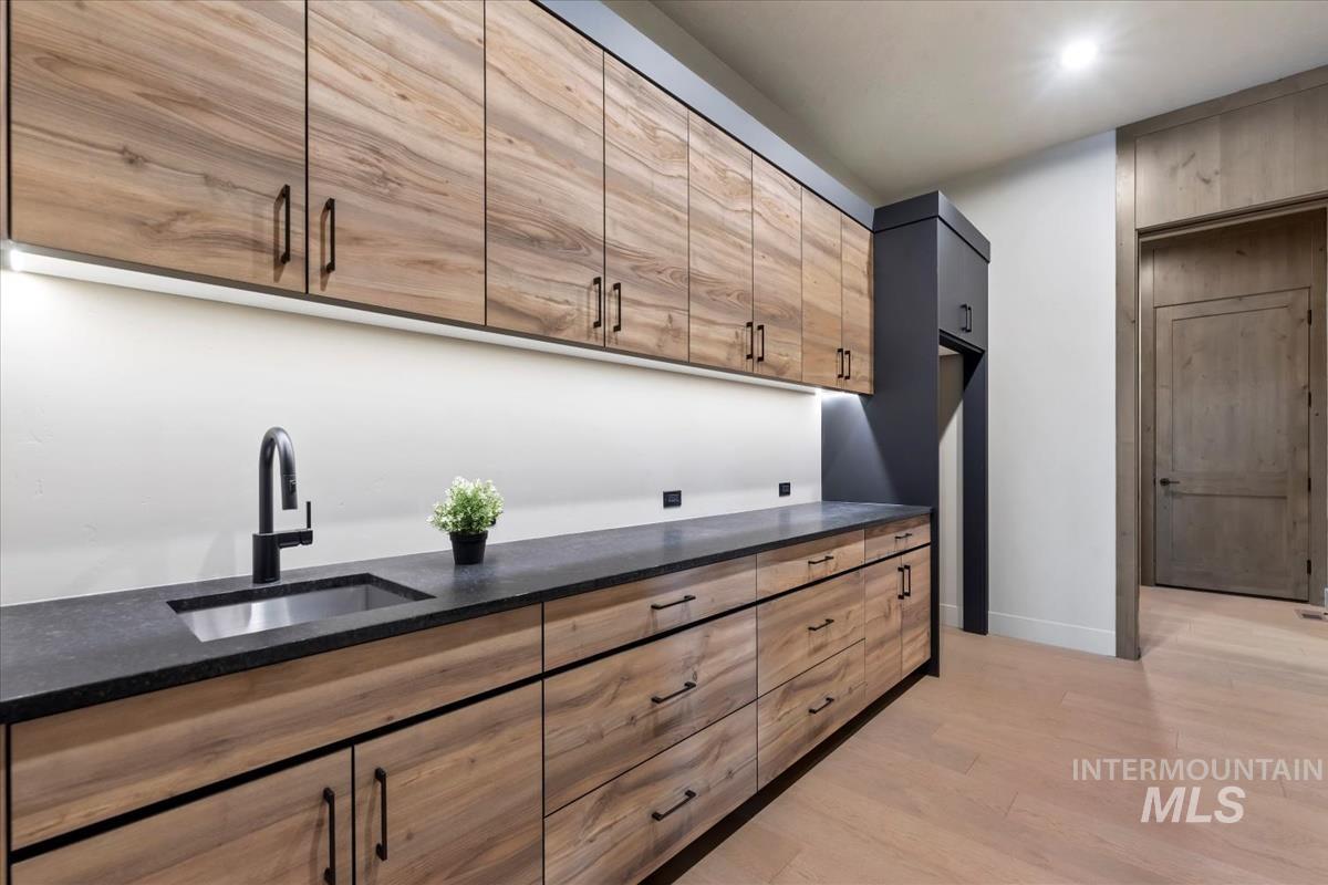 3415 N Harvest Moon Way, Eagle, Idaho 83616, 4 Bedrooms, 3.5 Bathrooms, Residential For Sale, Price $2,199,999,MLS 98962485