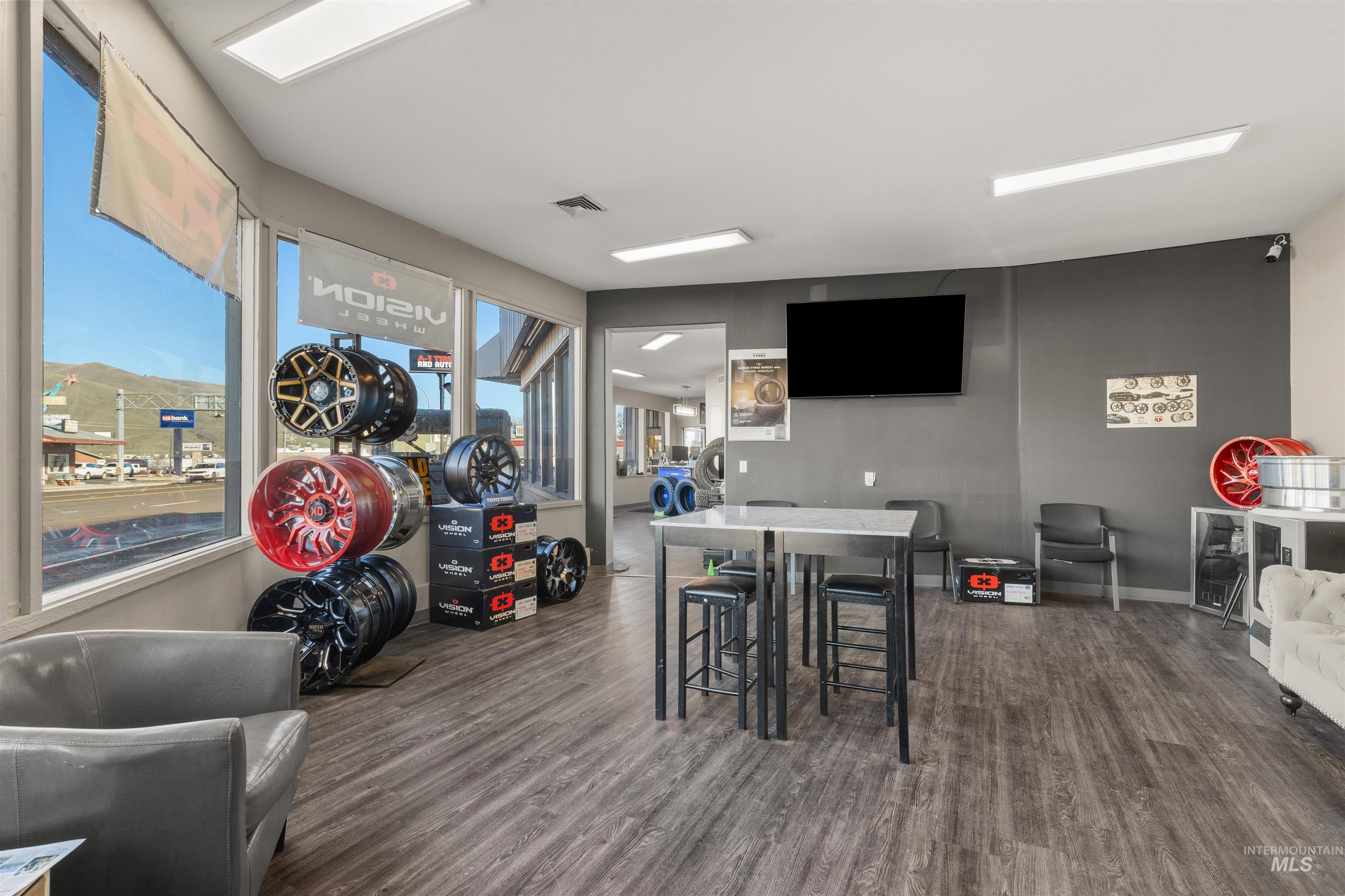 519 Diagonal Street, Clarkston, Washington 99403, Business/Commercial For Sale, Price $84,000,MLS 98962492