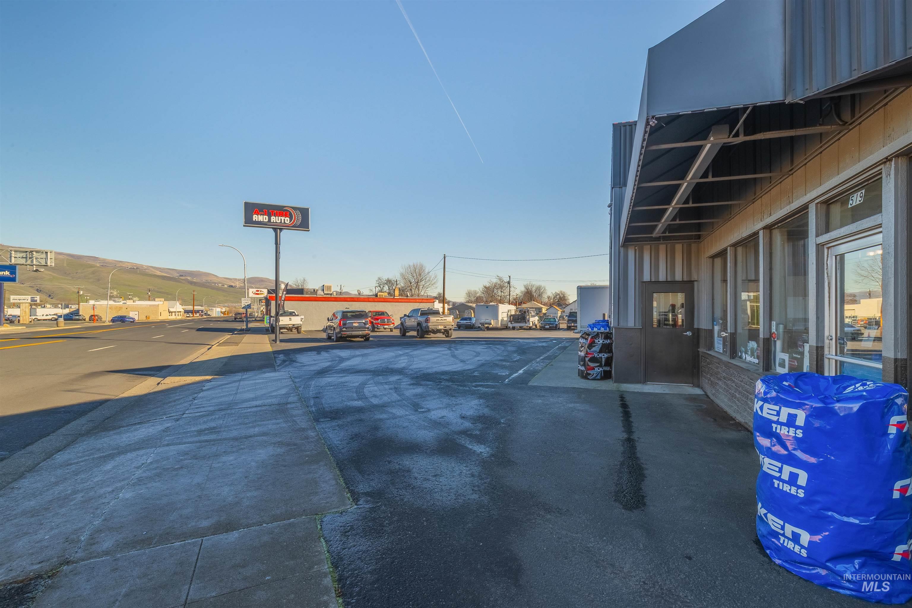 519 Diagonal Street, Clarkston, Washington 99403, Business/Commercial For Sale, Price $102,000,MLS 98962492