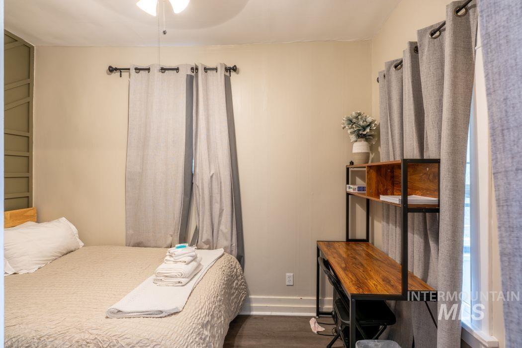 112 S Asbury, Moscow, Idaho 83843, 2 Bedrooms, 1 Bathroom, Residential For Sale, Price $325,000,MLS 98962505