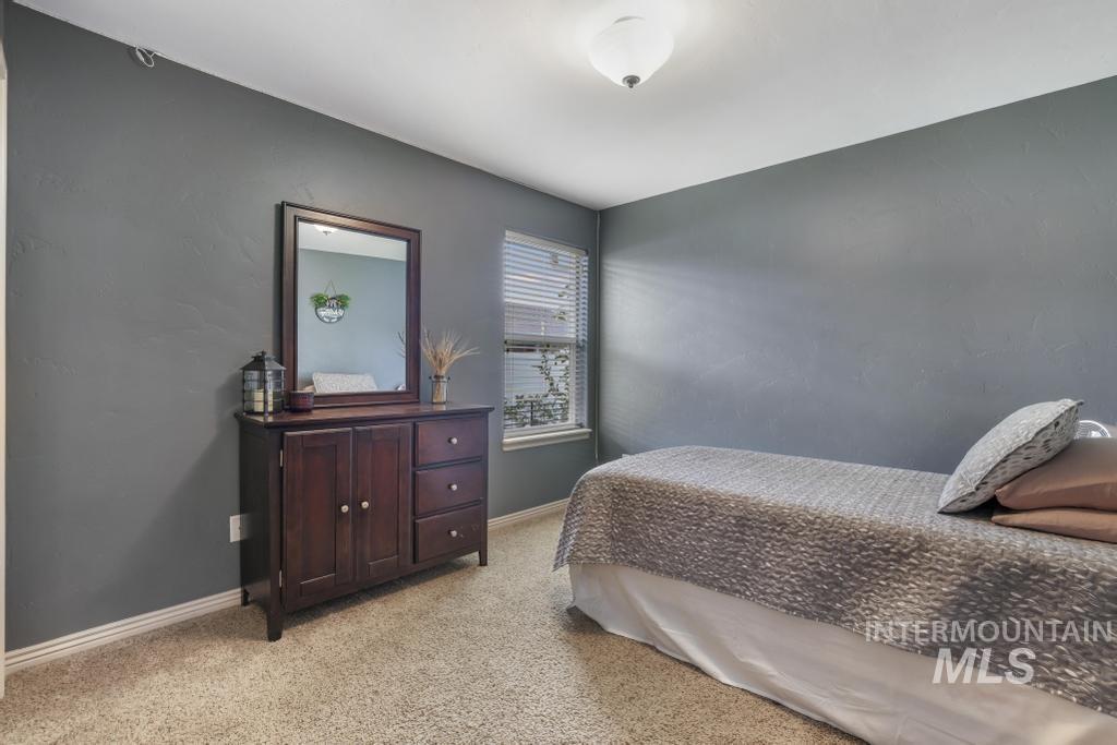 2750 W Joshua, Twin Falls, Idaho 83301, 4 Bedrooms, 2 Bathrooms, Residential For Sale, Price $444,000,MLS 98962508