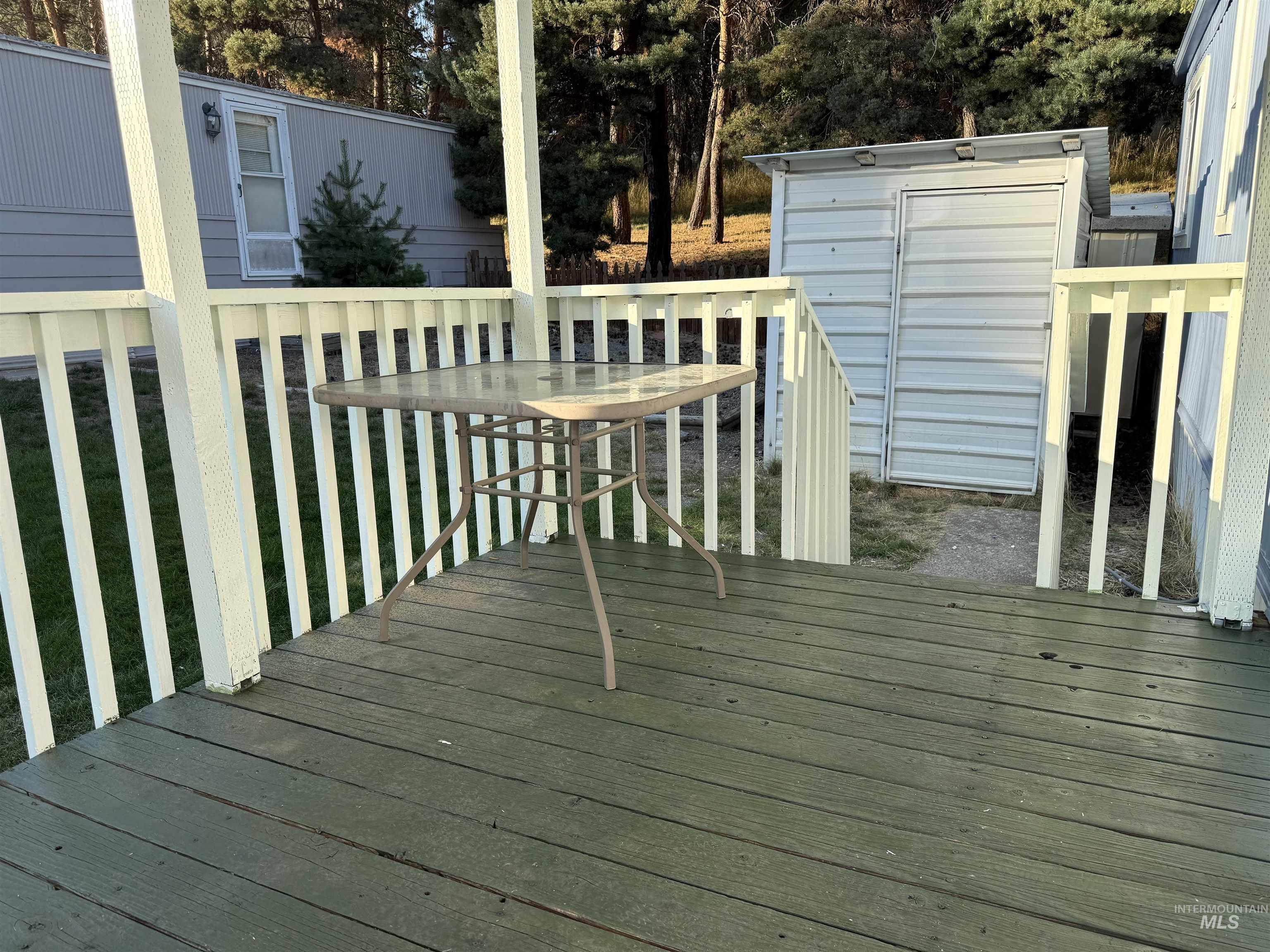 605 N Almon #20, Moscow, Idaho 83843, 2 Bedrooms, 2 Bathrooms, Residential For Sale, Price $29,900,MLS 98962512