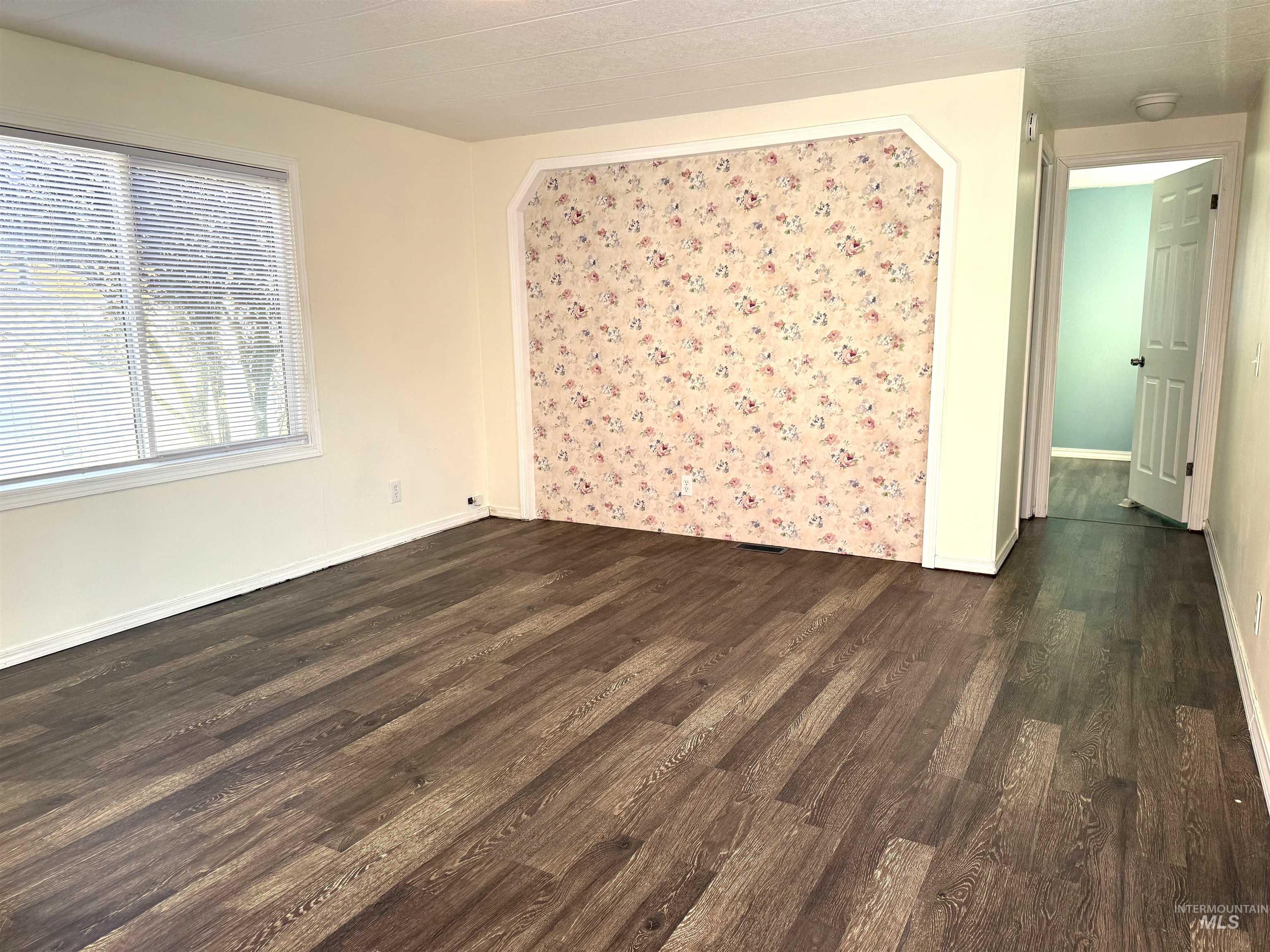 605 N Almon #20, Moscow, Idaho 83843, 2 Bedrooms, 2 Bathrooms, Residential For Sale, Price $29,900,MLS 98962512