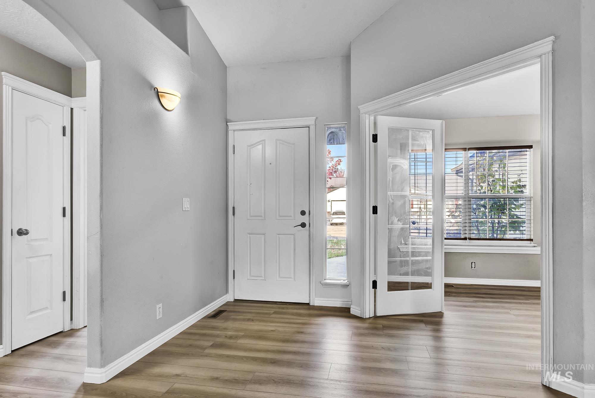 775 E Red Bud St, Kuna, Idaho 83634, 3 Bedrooms, 2 Bathrooms, Residential For Sale, Price $399,999,MLS 98962543