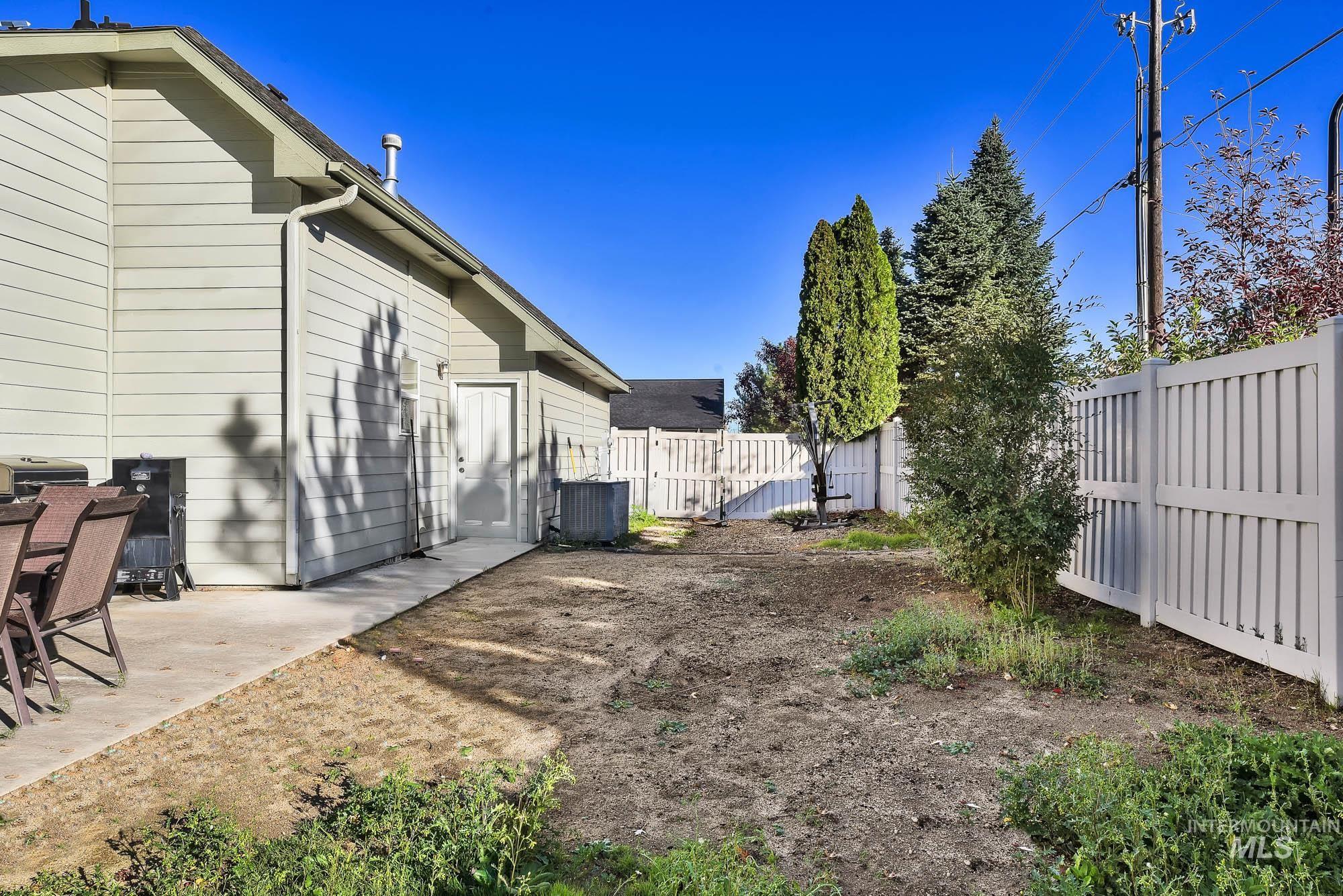 775 E Red Bud St, Kuna, Idaho 83634, 3 Bedrooms, 2 Bathrooms, Residential For Sale, Price $399,999,MLS 98962543